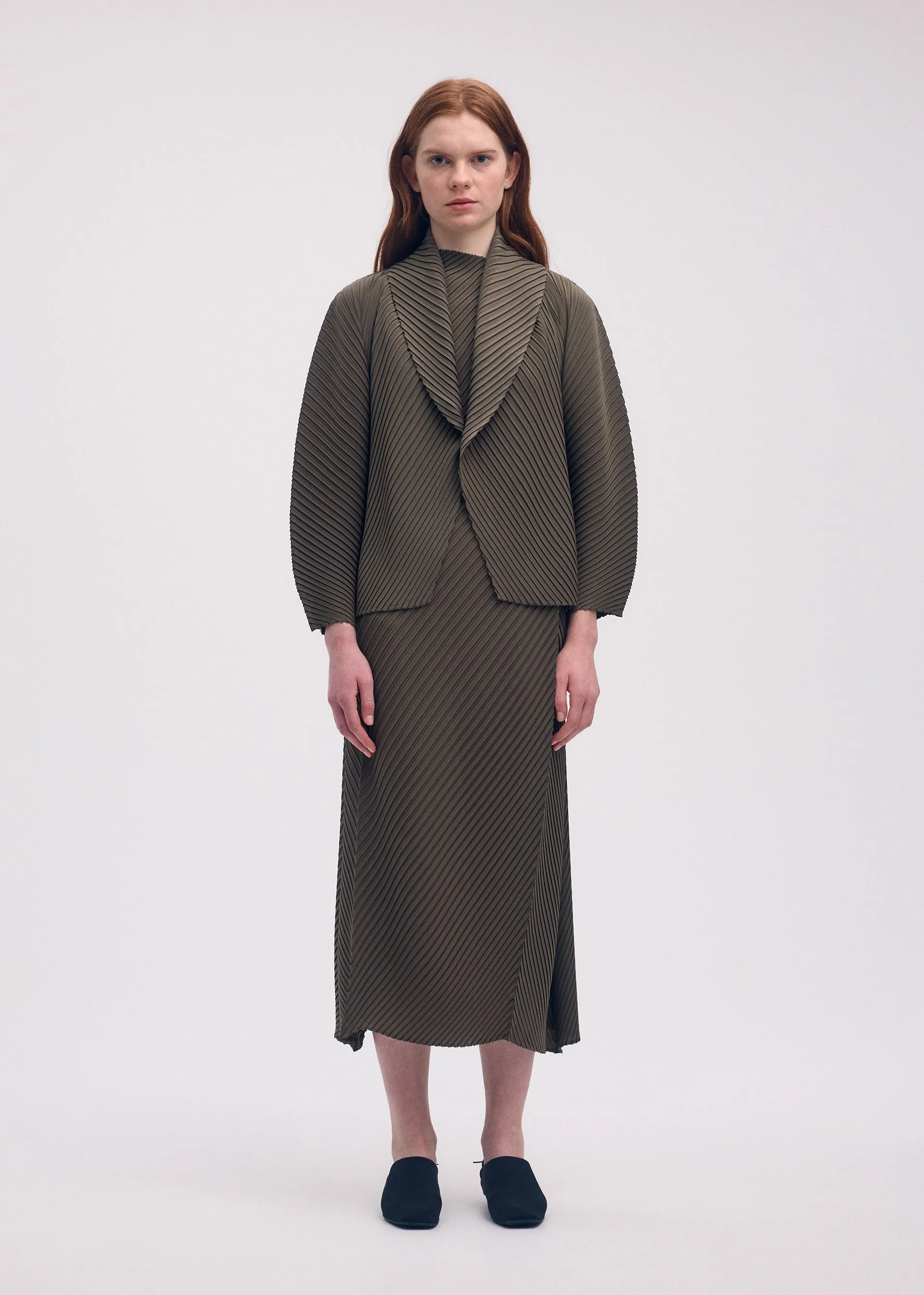 SOFT FOLD PLEATS sold by Issey Miyake product image thumbnail 5