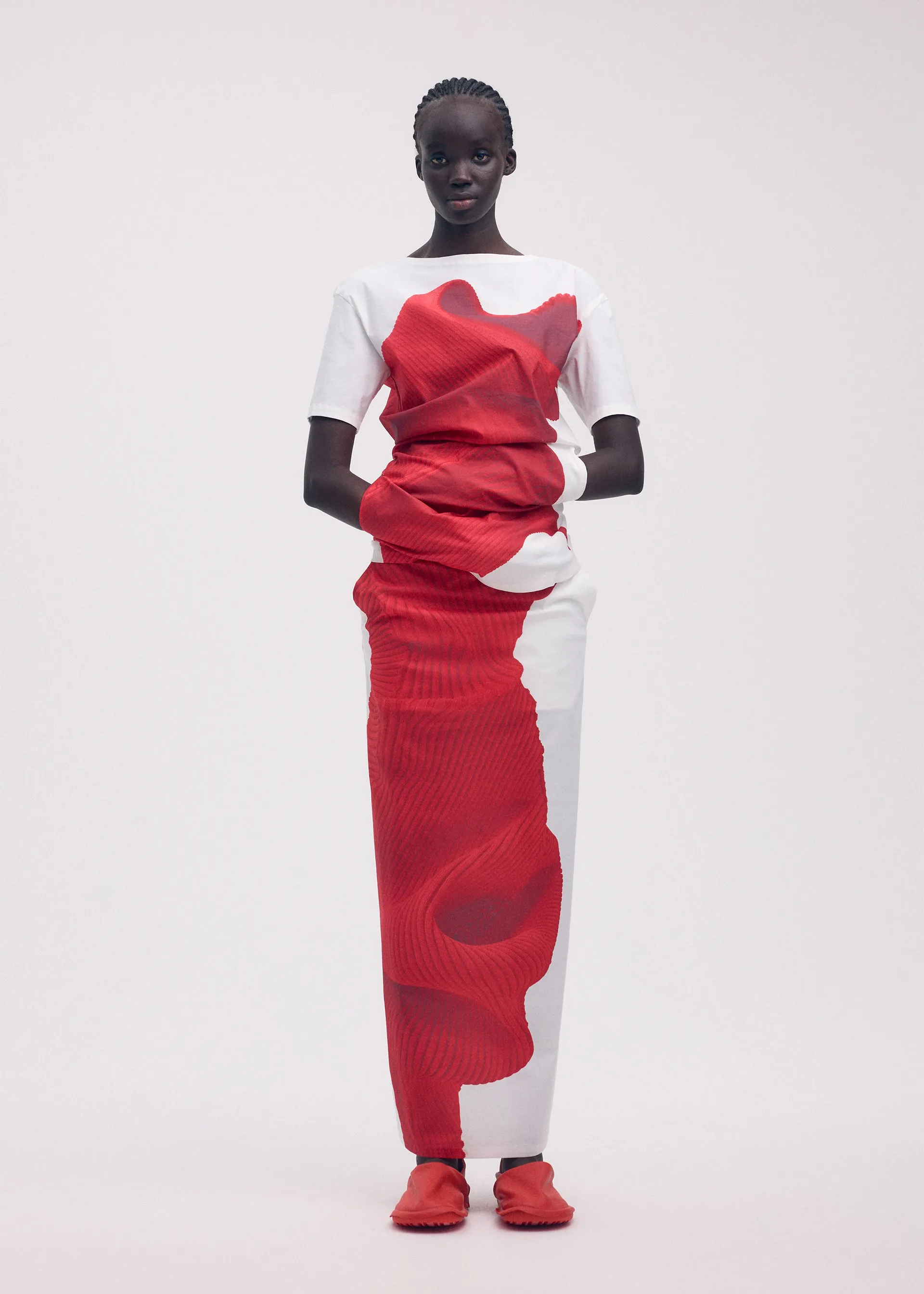 KNIT (AS REPRESENTED) sold by Issey Miyake product image thumbnail 3