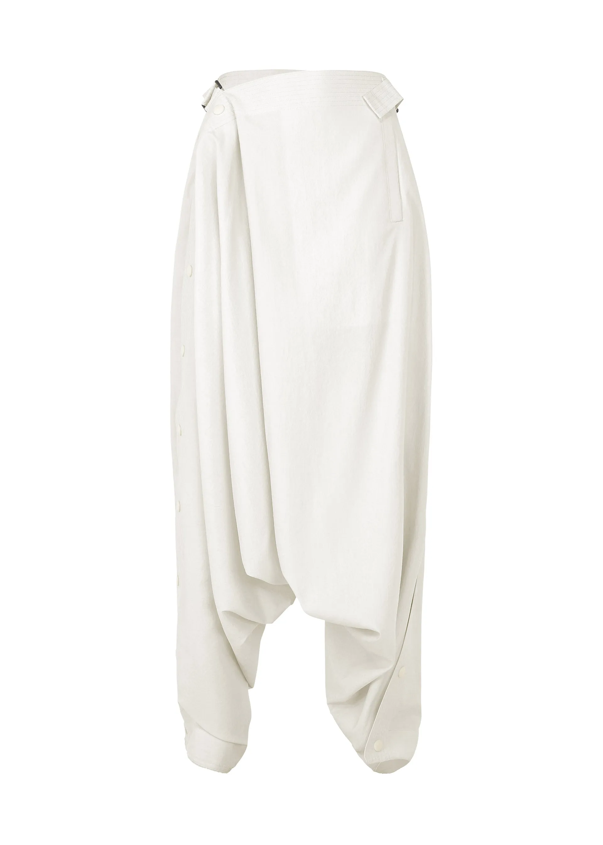 FLY sold by Issey Miyake product image thumbnail 2