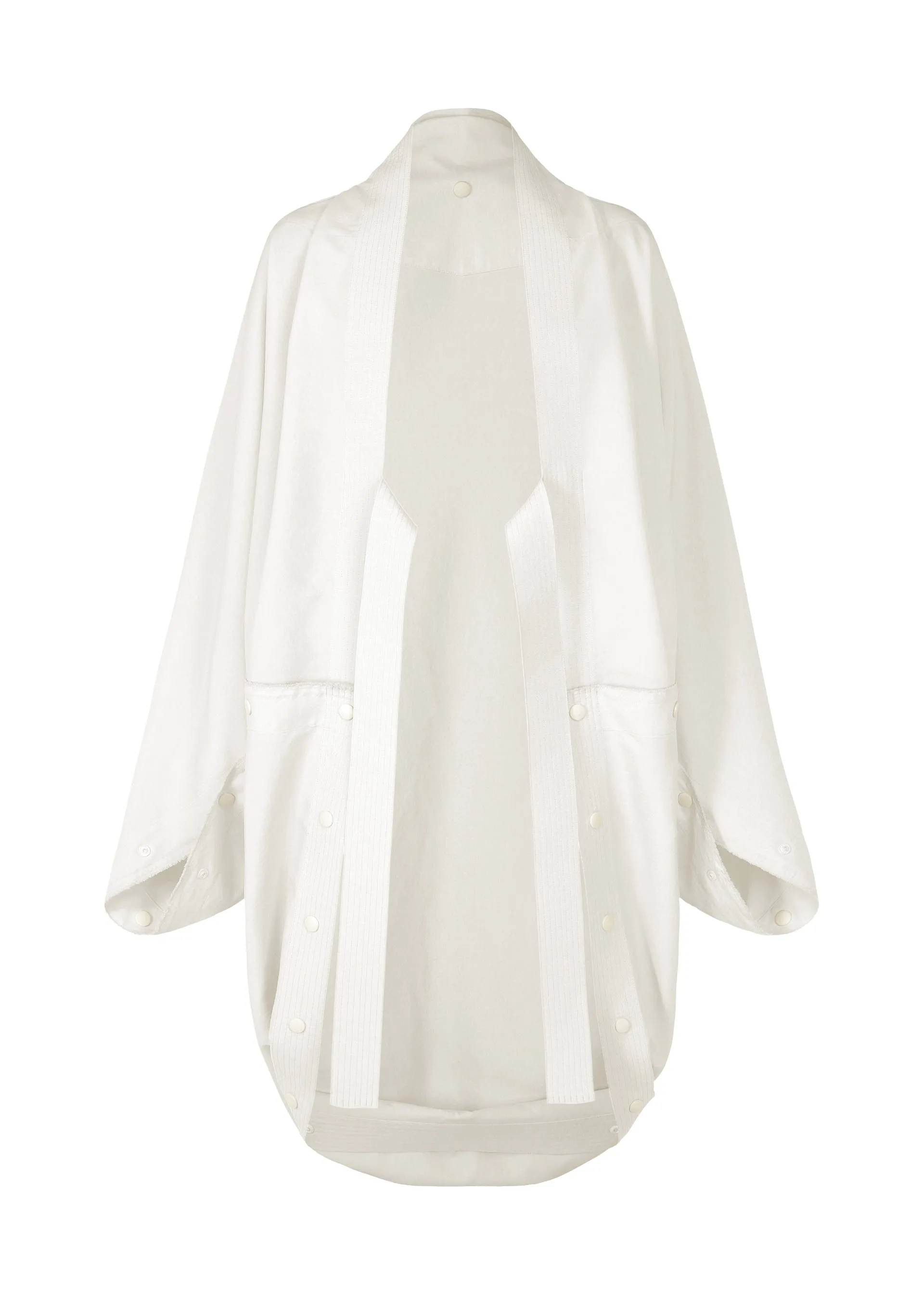 FLY sold by Issey Miyake product image thumbnail 3