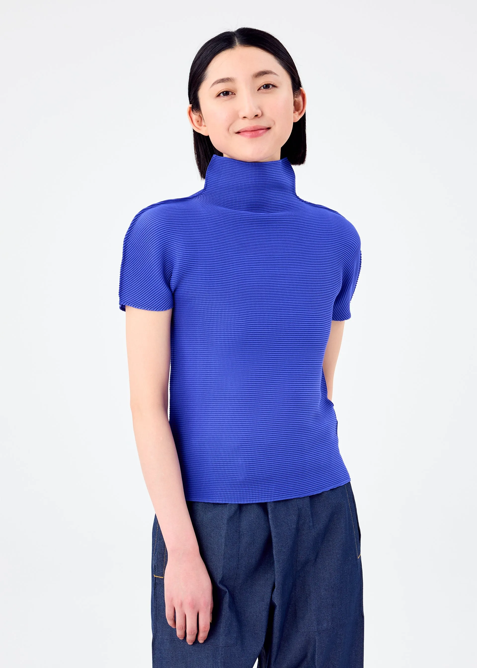 STRETCH PLEATS 2 sold by Issey Miyake product image thumbnail 5