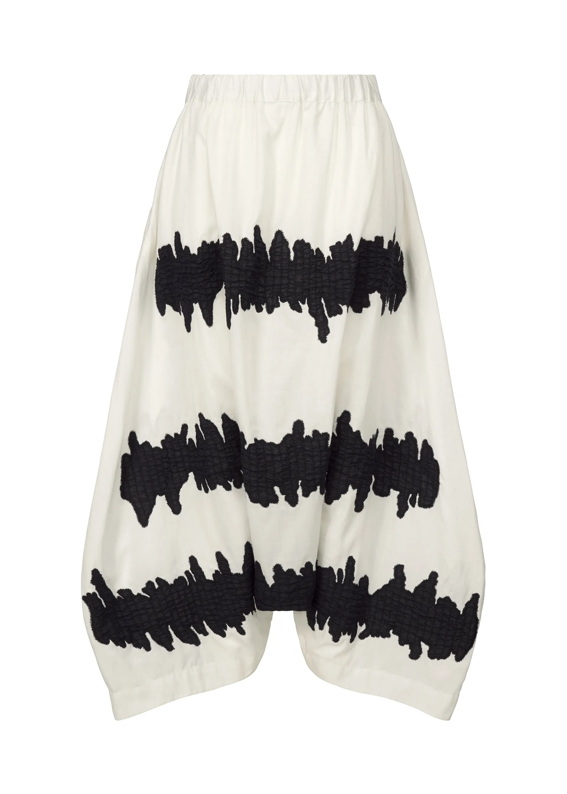 WAVY BORDER sold by Issey Miyake product image thumbnail 2