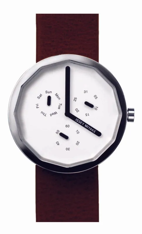 TWELVE　Designed by Naoto Fukasawa sold by Issey Miyake