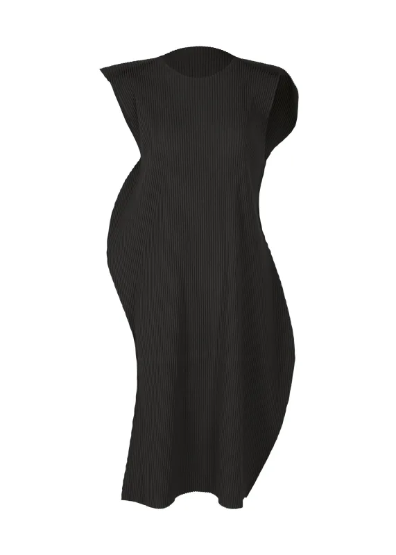 CURVE PLEATS sold by Issey Miyake