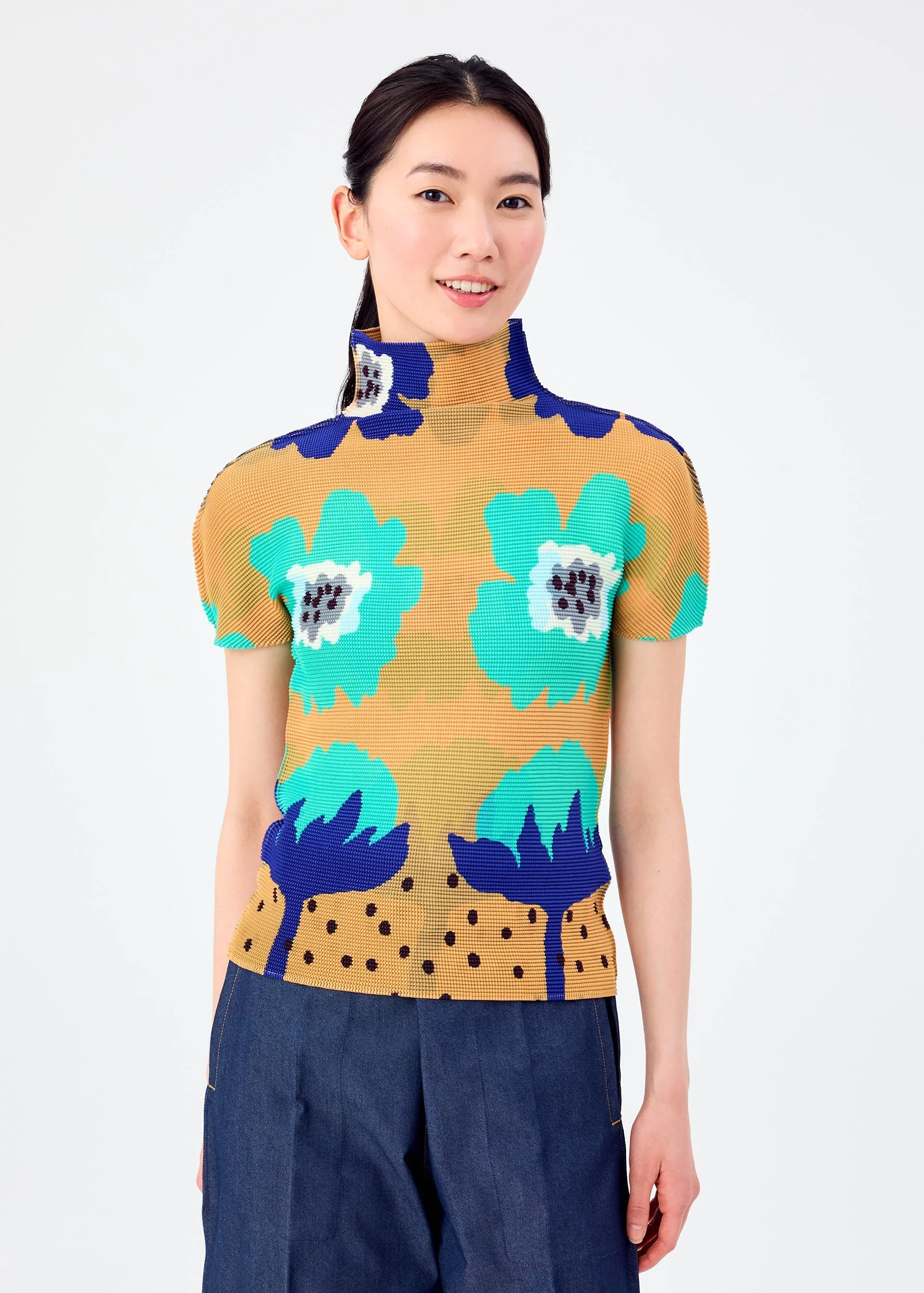 GROW sold by Issey Miyake product image thumbnail 5