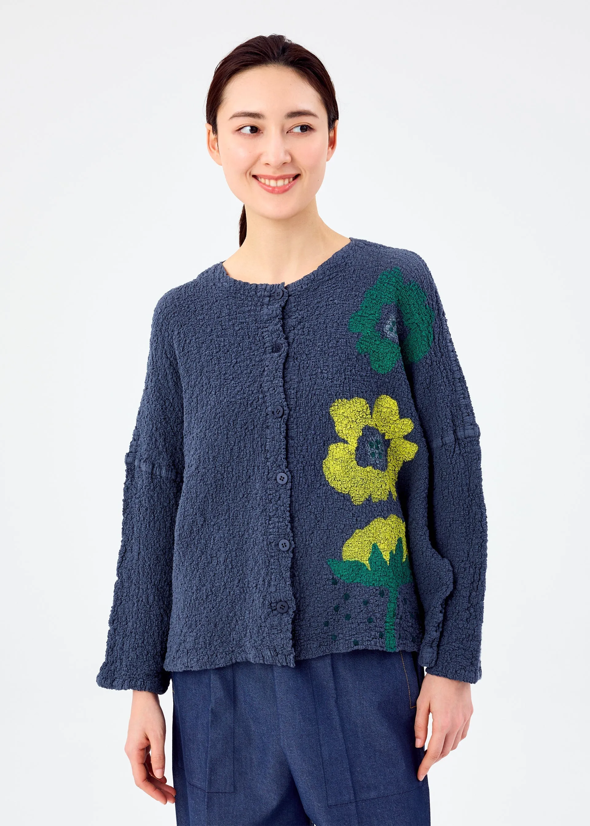 GROW PRINT CAULIFLOWER sold by Issey Miyake product image thumbnail 5