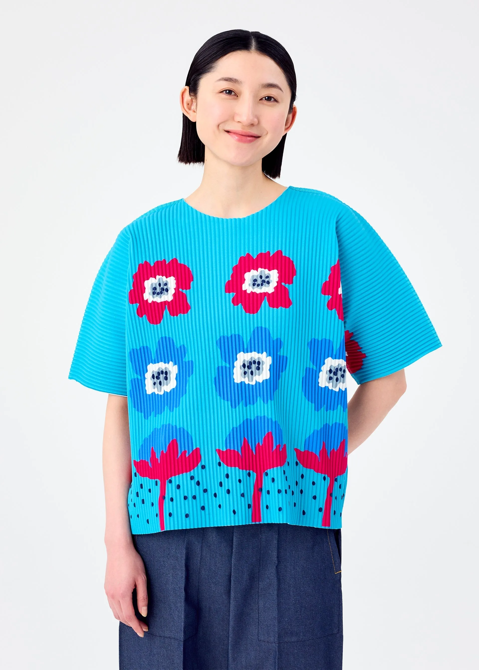 GROW FINE KNIT PLEATS T sold by Issey Miyake product image thumbnail 5