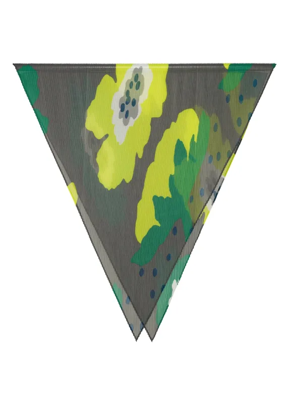 GROW PLEATS STOLE sold by Issey Miyake