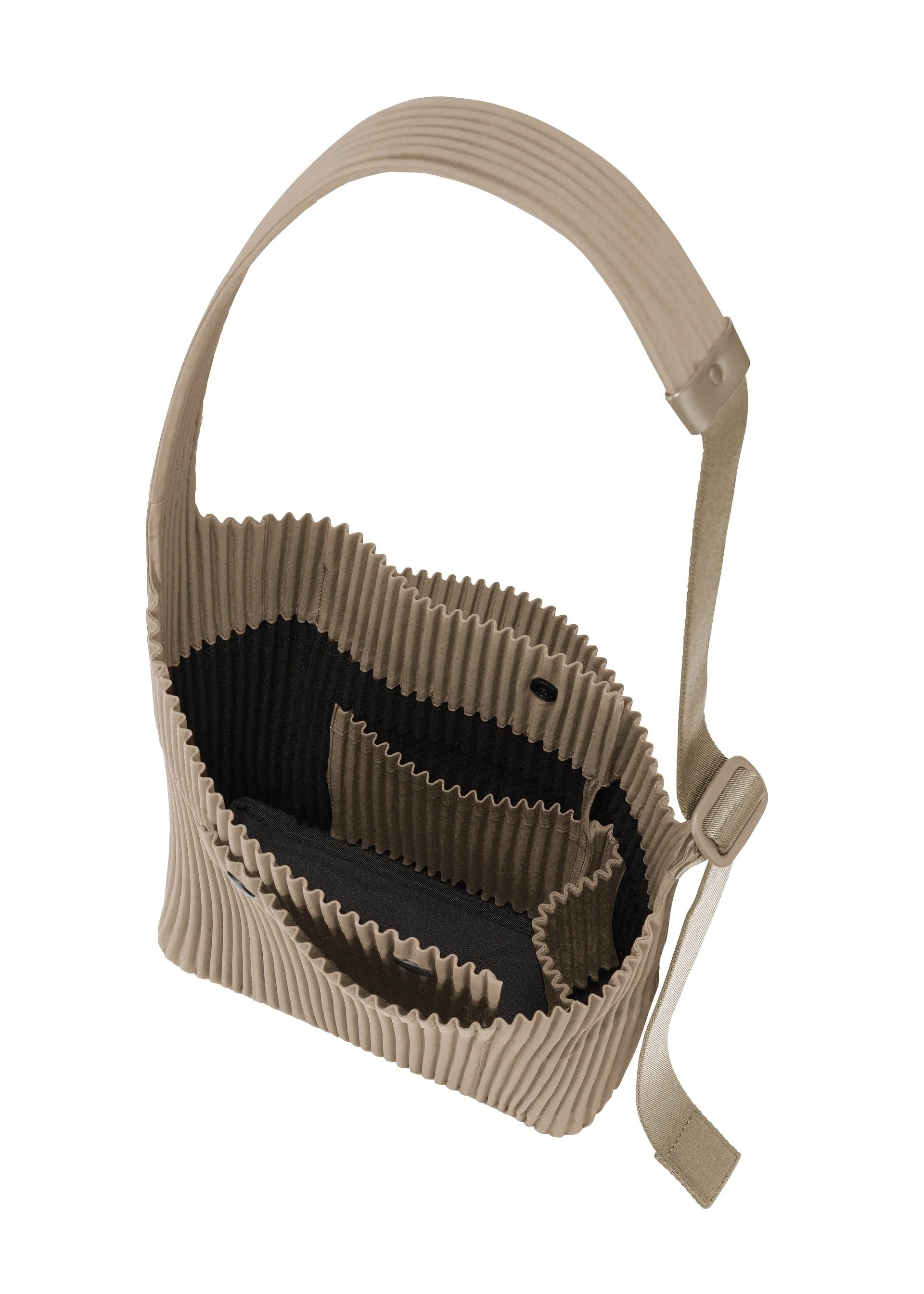 UTILITY sold by Issey Miyake product image thumbnail 5