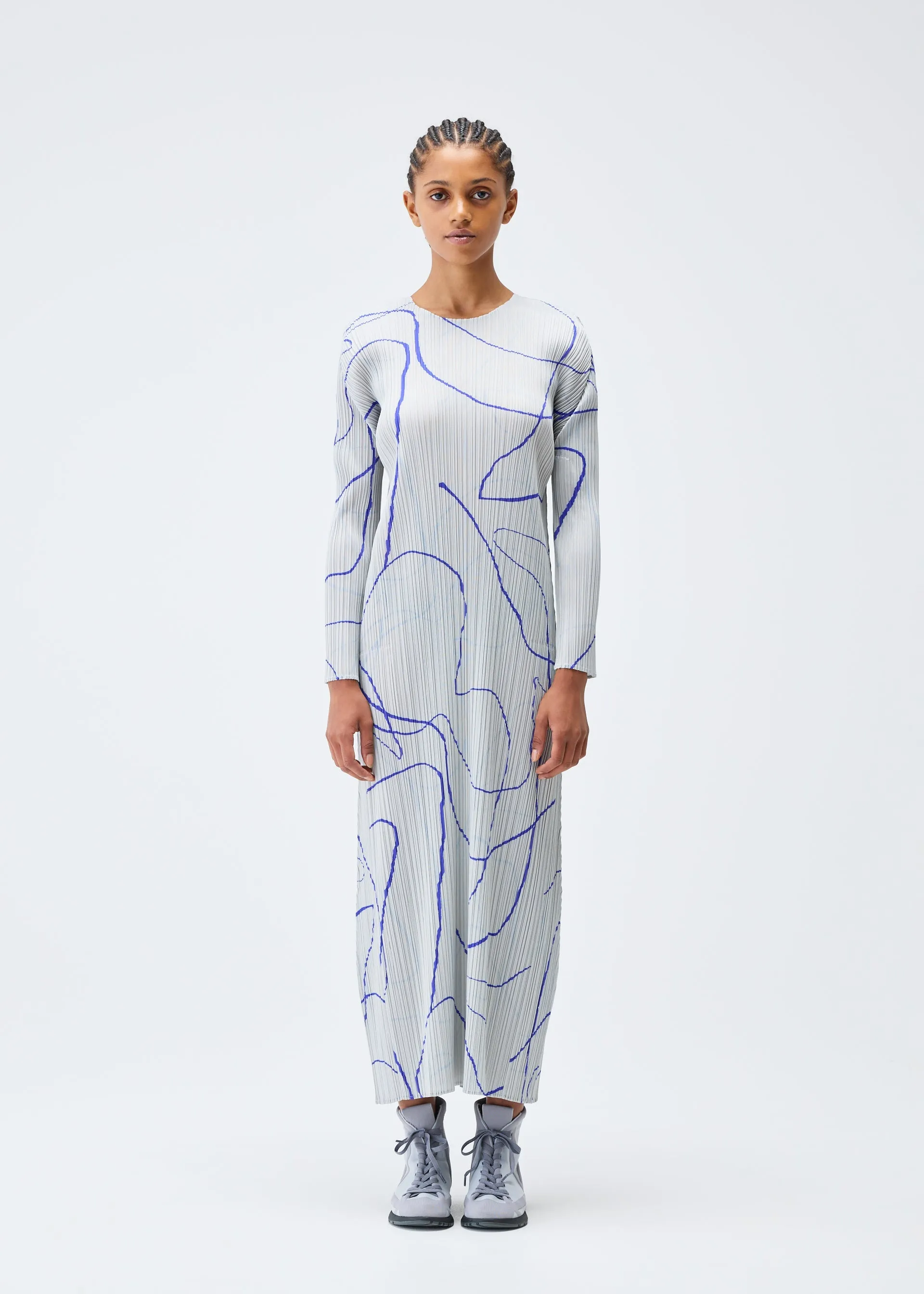 PAUSE sold by Issey Miyake product image thumbnail 5