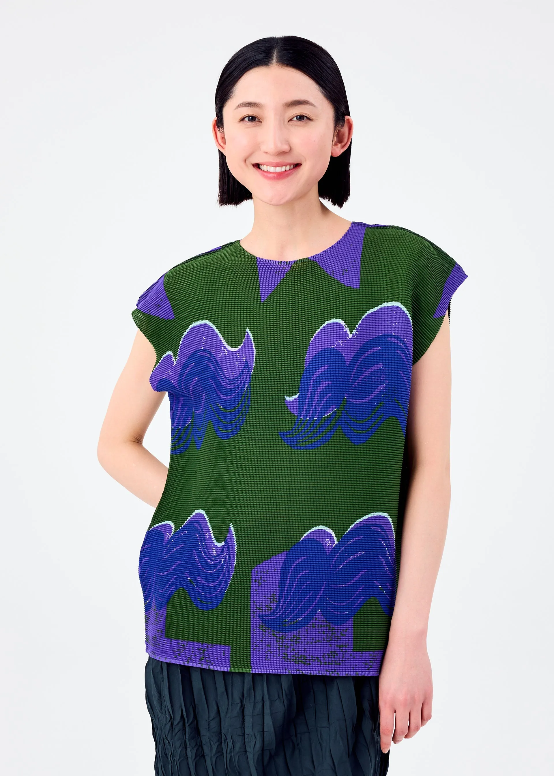 BANGS sold by Issey Miyake product image thumbnail 5