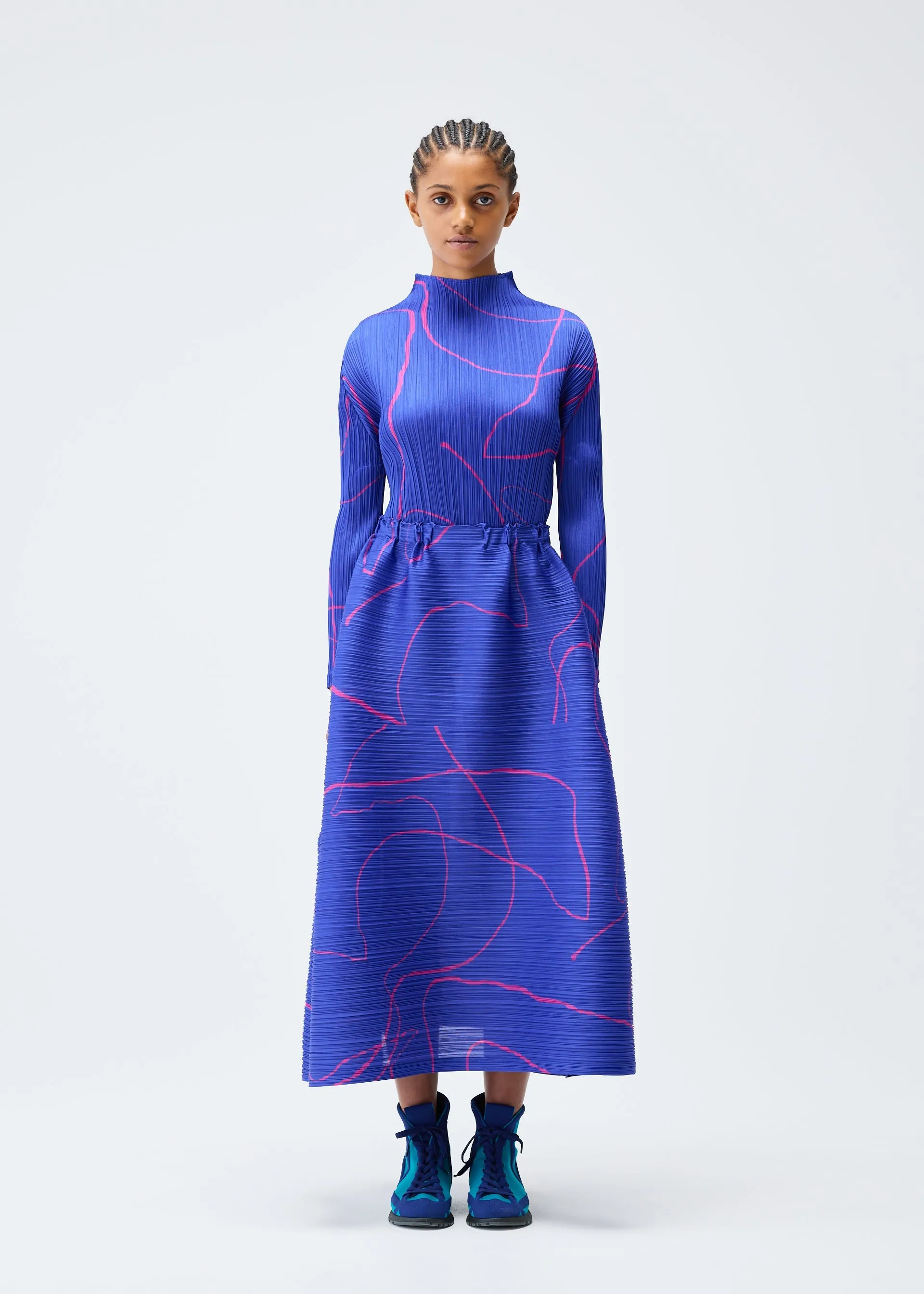 PAUSE sold by Issey Miyake product image thumbnail 5