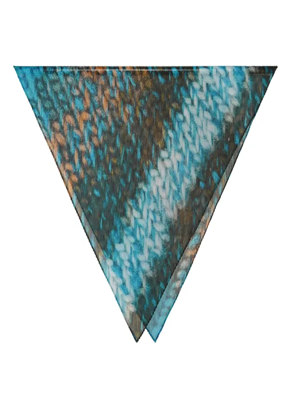 MIX YARN KNIT PLEATS STOLE sold by Issey Miyake