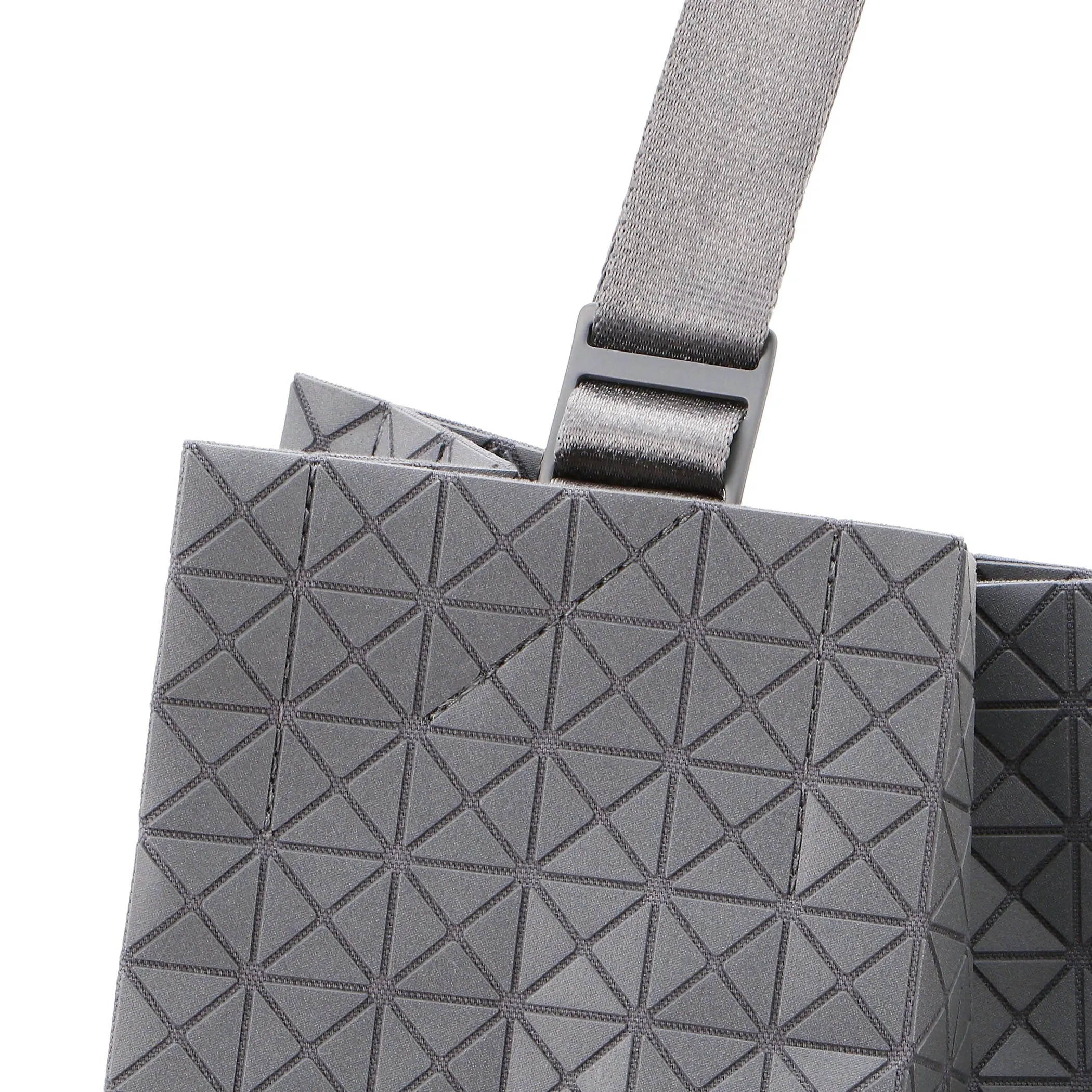 CART ONE-TONE sold by Issey Miyake product image thumbnail 3