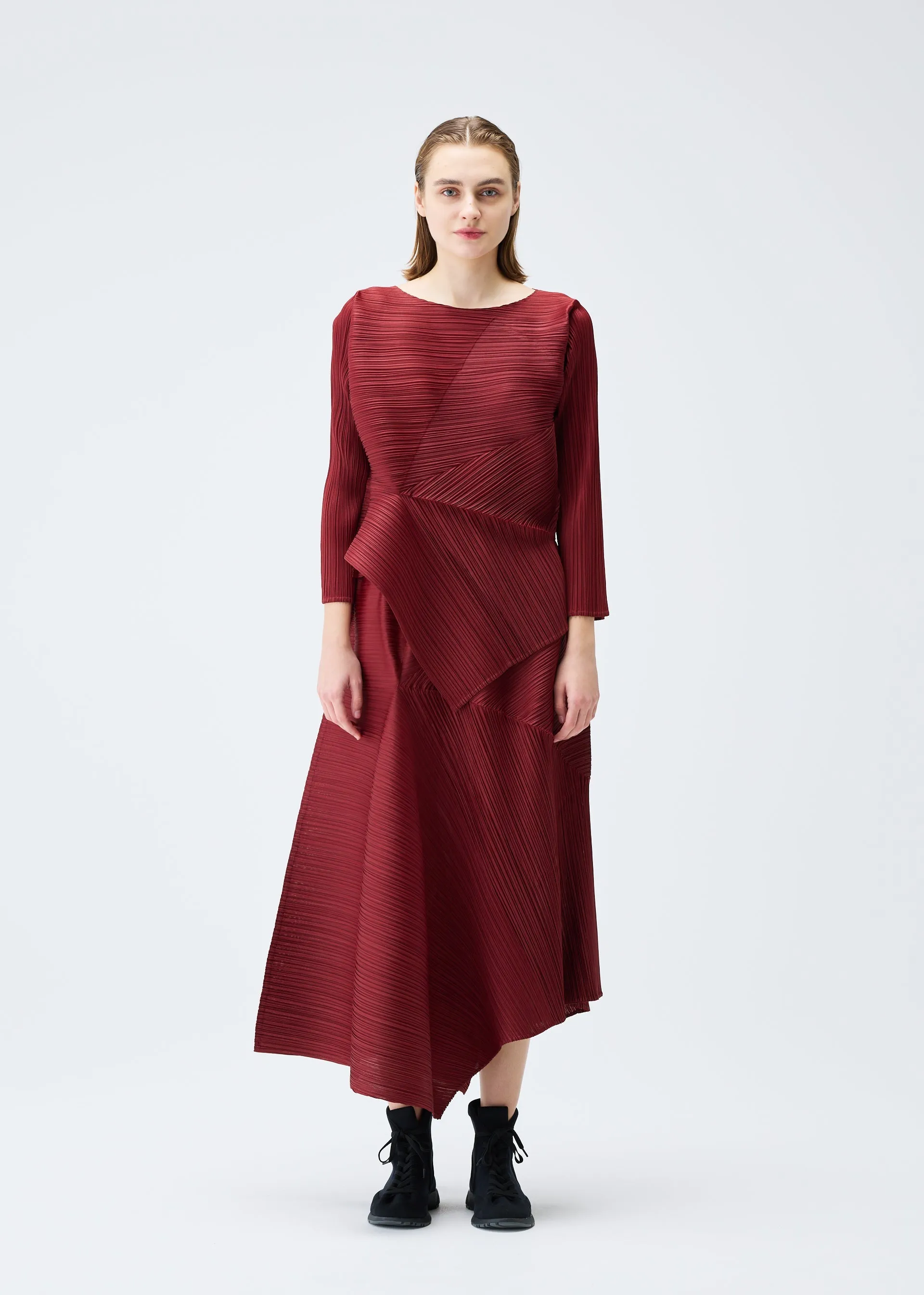 SPIN sold by Issey Miyake product image thumbnail 5