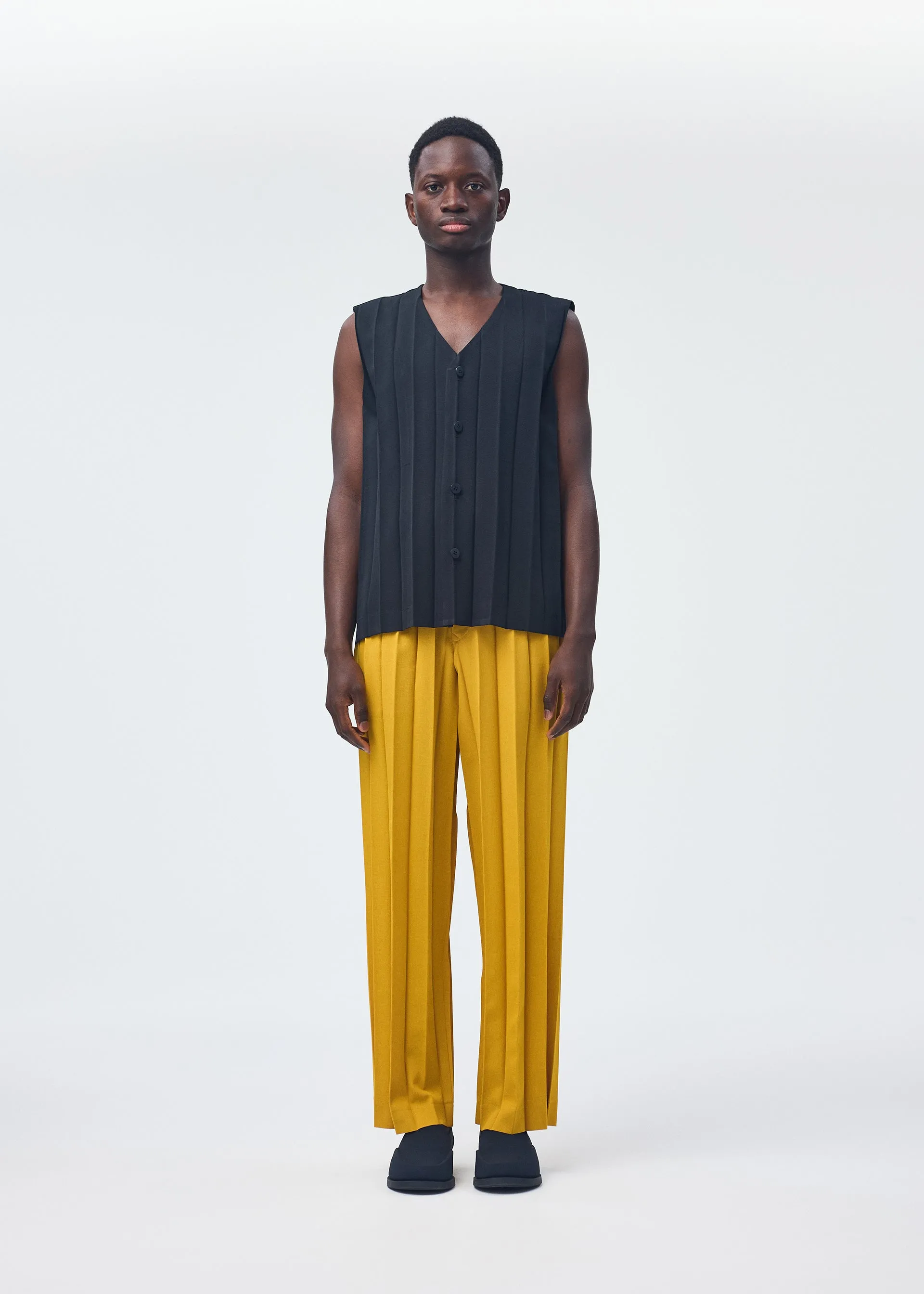 EDGE ENSEMBLE sold by Issey Miyake product image thumbnail 5