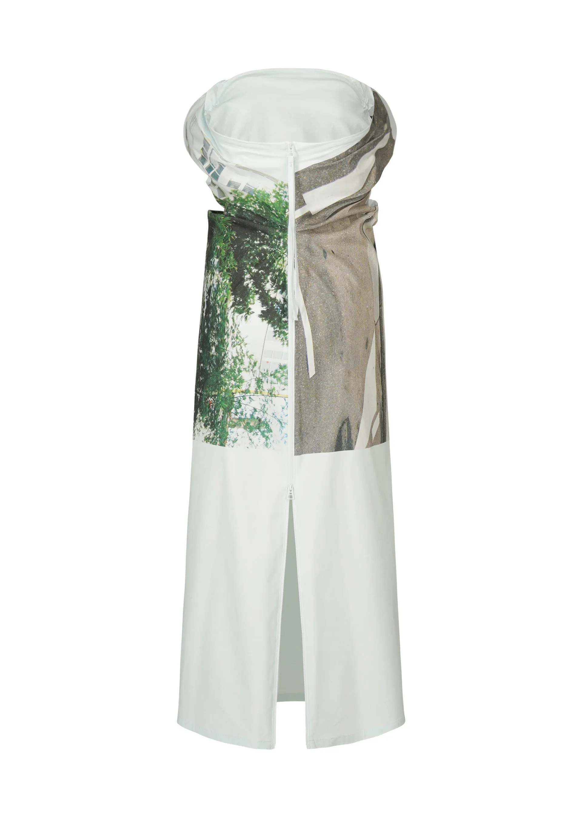 STREET VIEW sold by Issey Miyake product image thumbnail 5