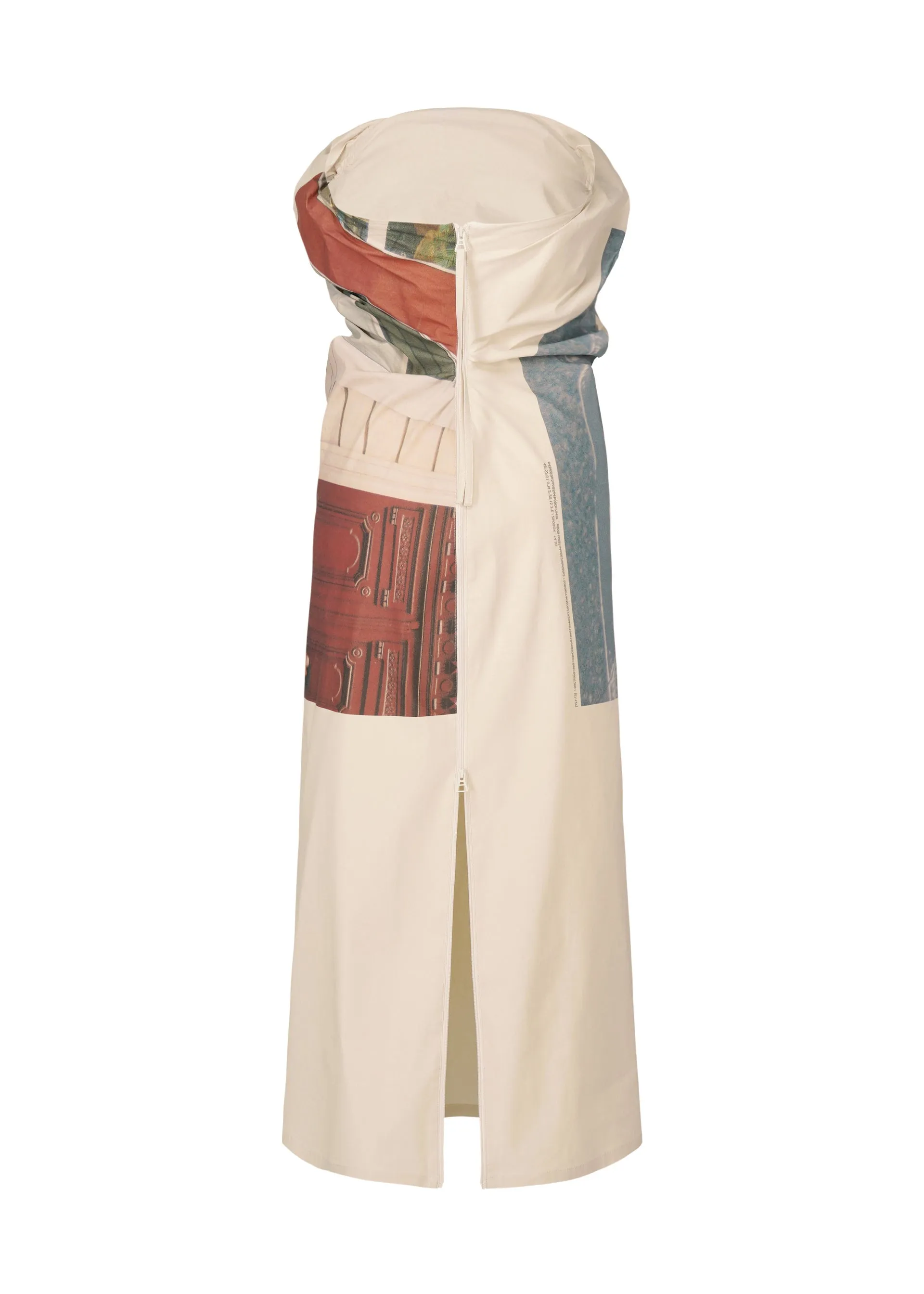 STREET VIEW sold by Issey Miyake product image thumbnail 4