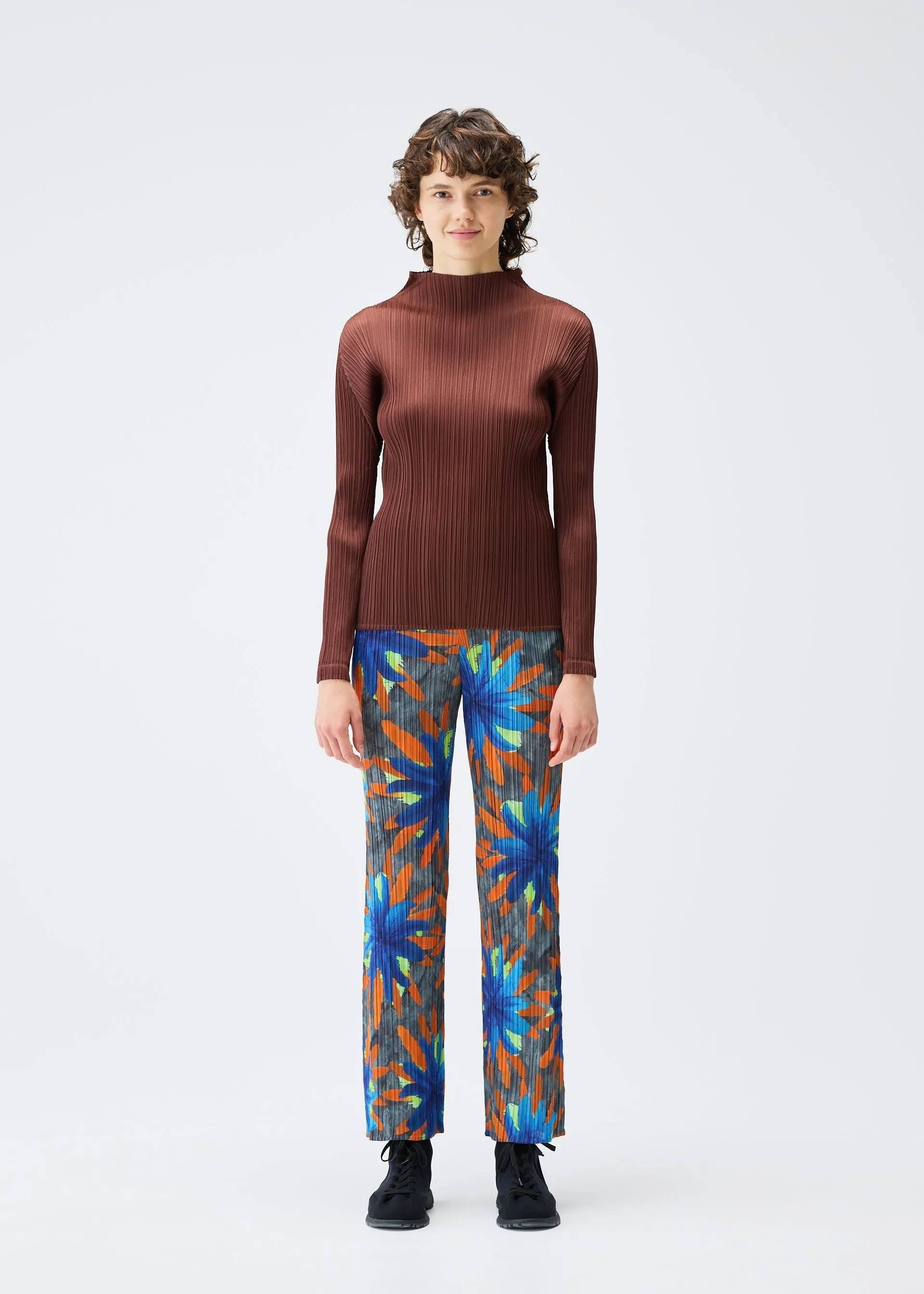 CARNIVAL sold by Issey Miyake product image thumbnail 4