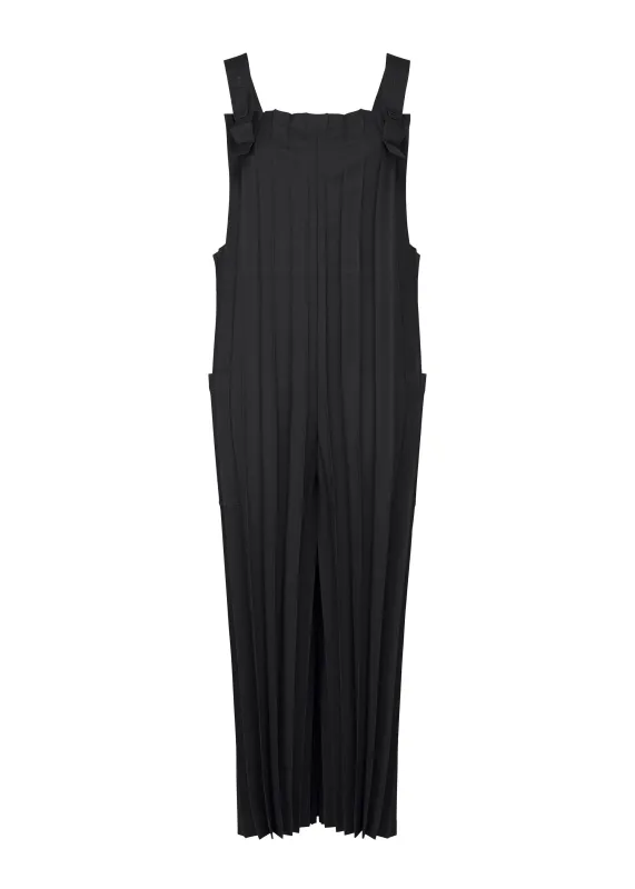 COLOR PLEATS BOTTOM sold by Issey Miyake