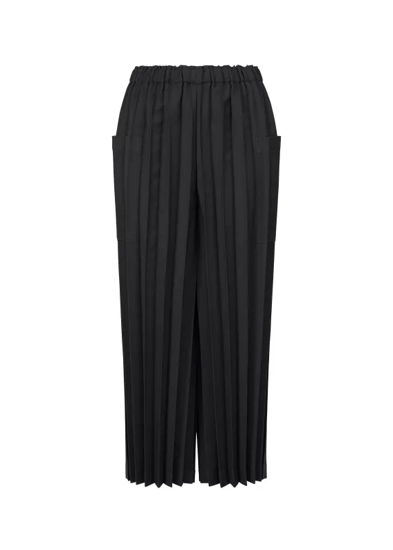 COLOR PLEATS BOTTOM sold by Issey Miyake