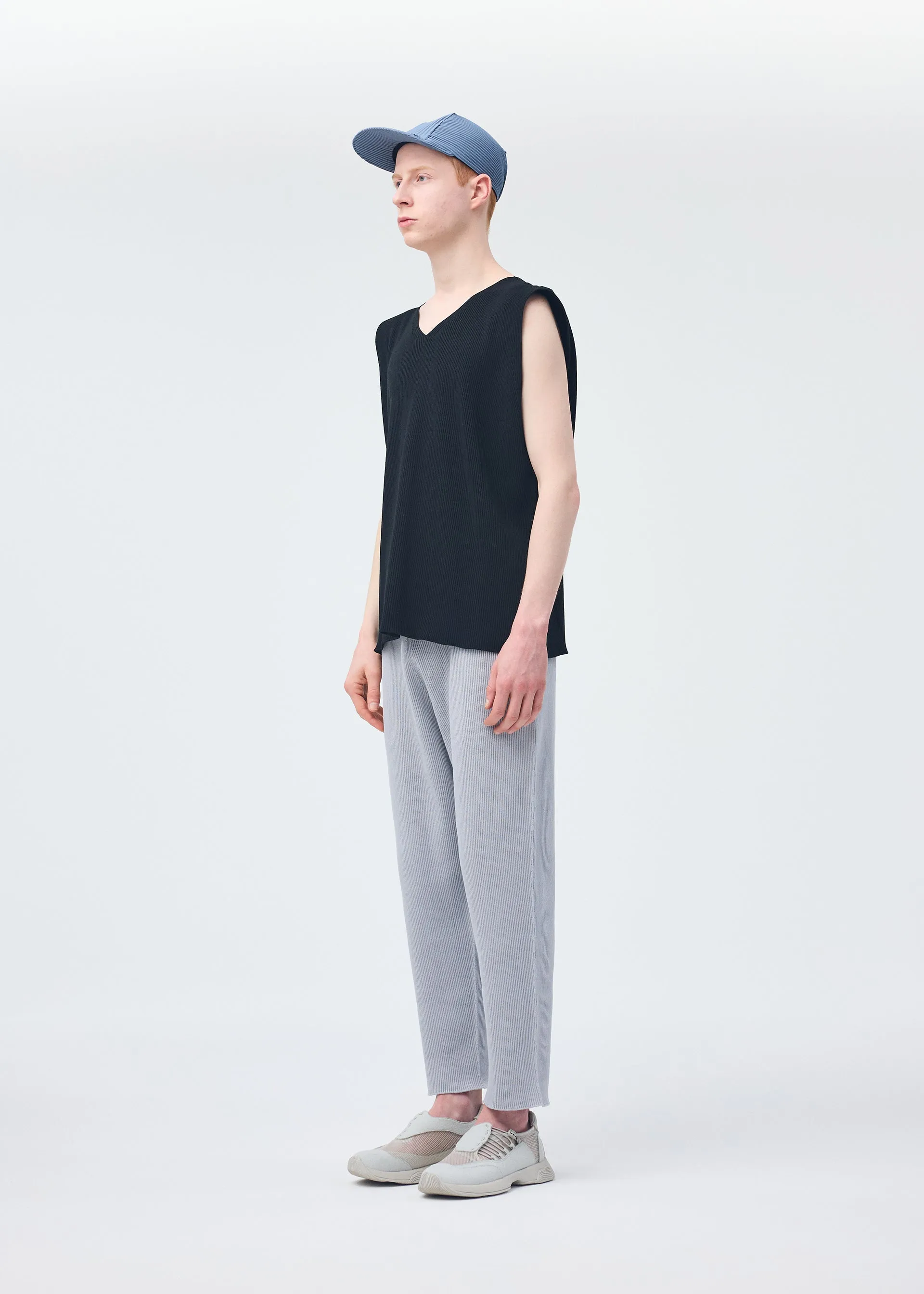 BASIC KNIT sold by Issey Miyake product image thumbnail 5