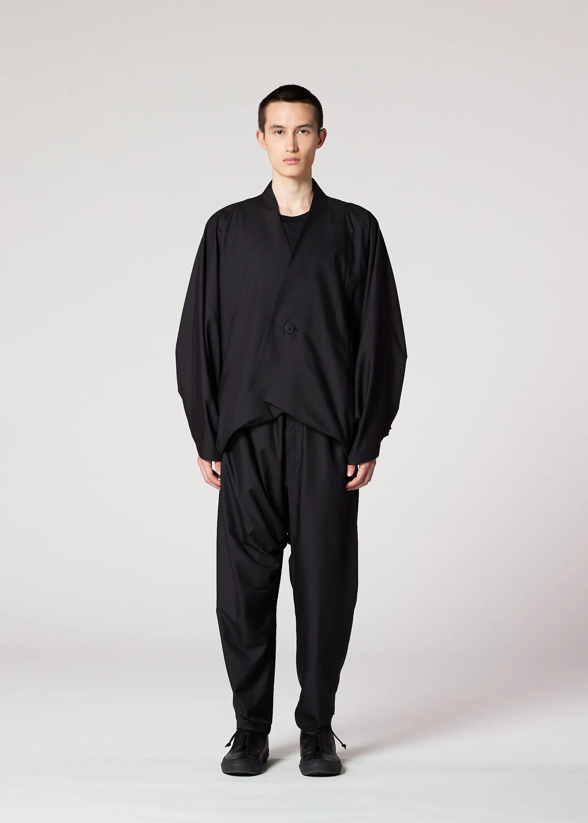 SWING BLACK sold by Issey Miyake product image thumbnail 4