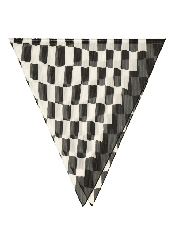 DIAMOND PLEATS STOLE made by Issey Miyake