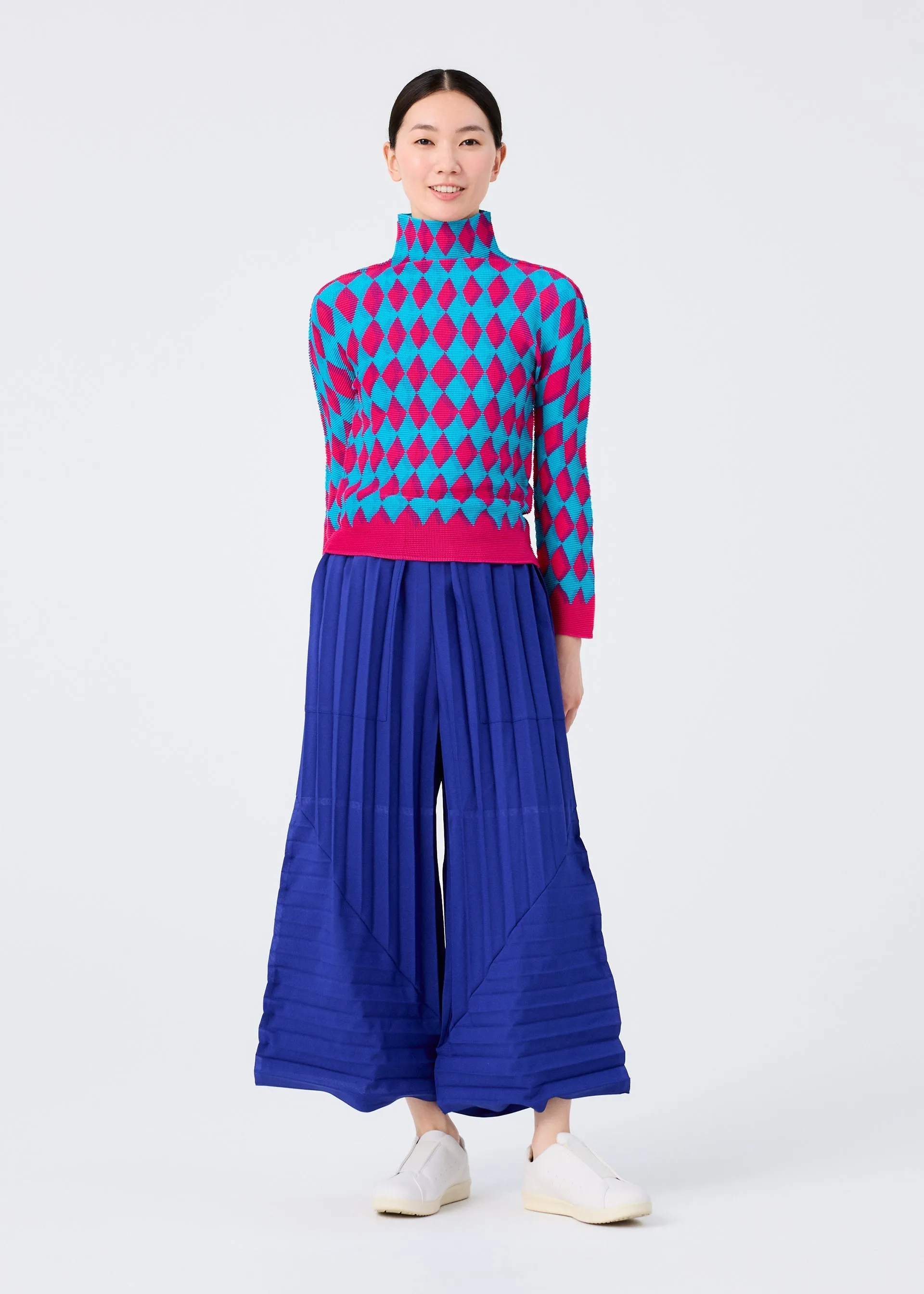 COLOR PLEATS BOTTOM sold by Issey Miyake product image thumbnail 5