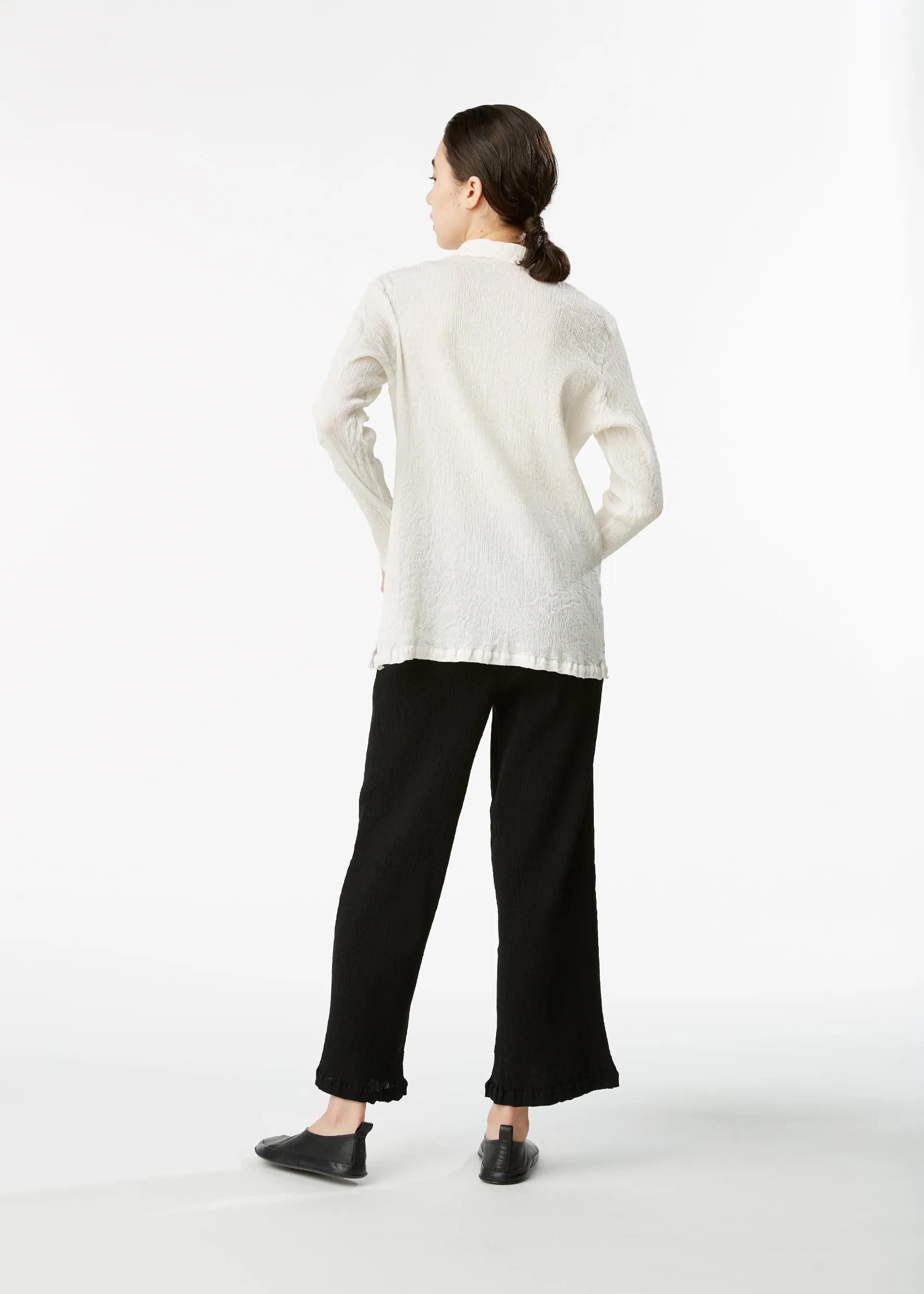 KYO CHIJIMI BASIC sold by Issey Miyake product image thumbnail 4