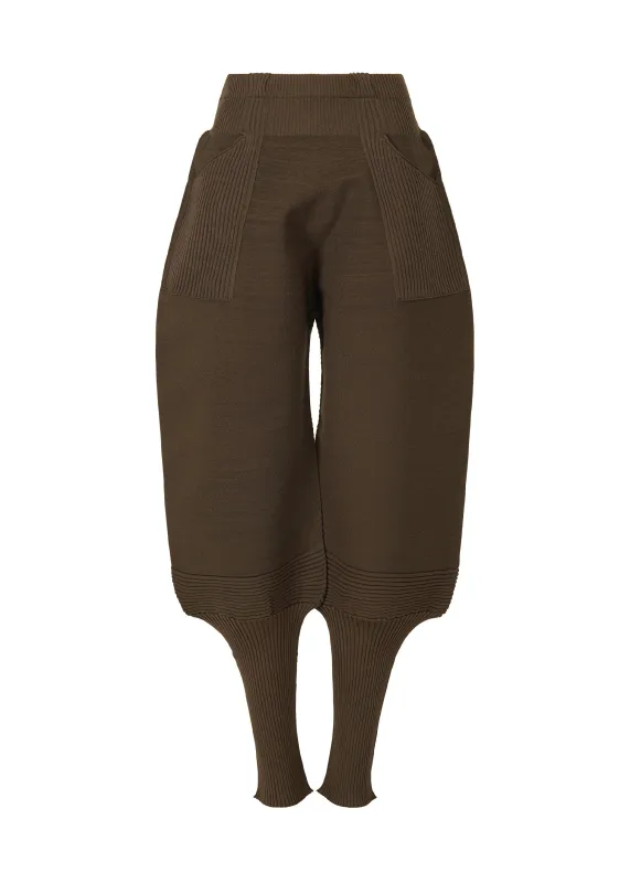 OPPOSING LEGS made by Issey Miyake