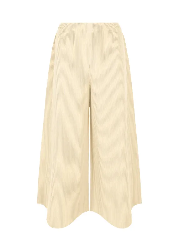 FINE KNIT PLEATS BOTTOM 1 sold by Issey Miyake