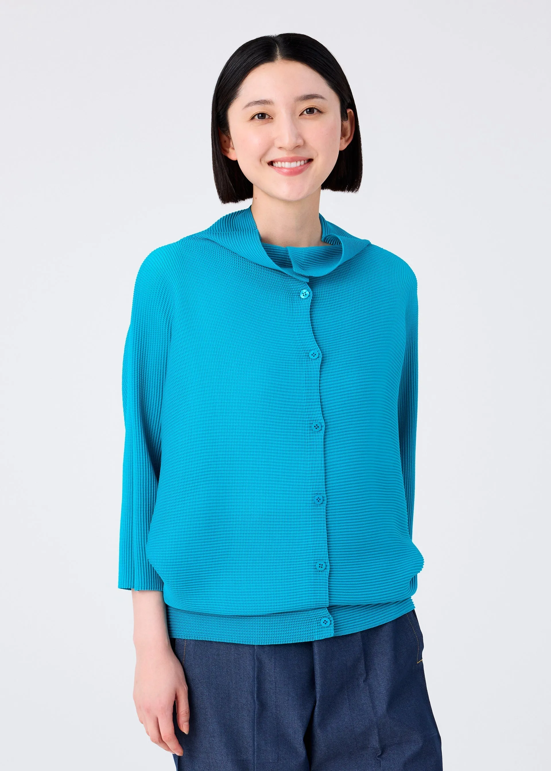 DOLMAN STRETCH PLEATS 2 sold by Issey Miyake product image thumbnail 5