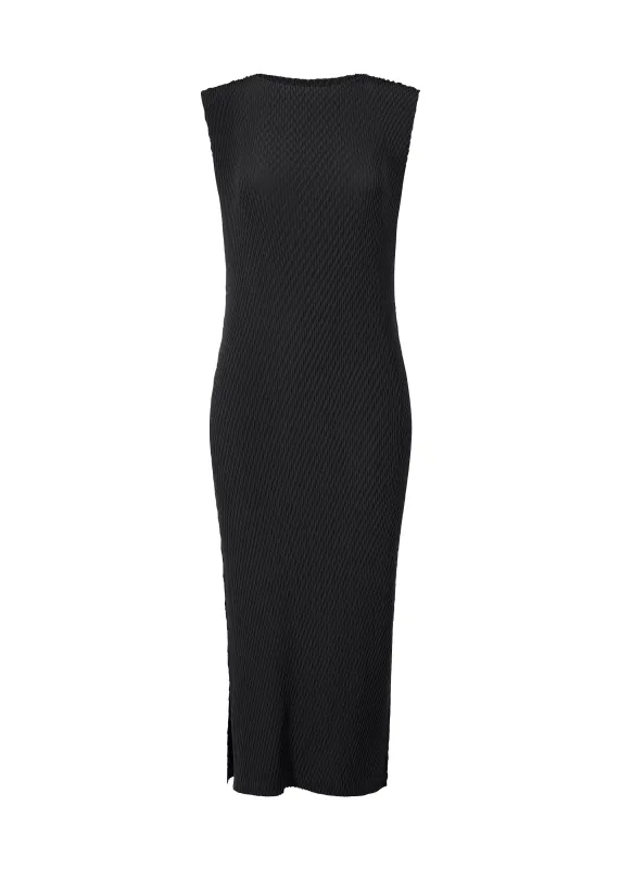 RHOMBUS PLEATS made by Issey Miyake