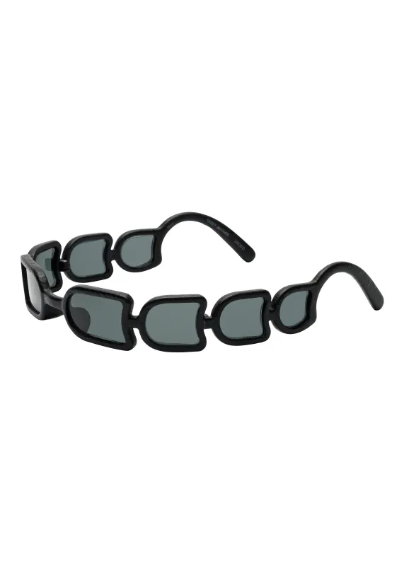 UROKO made by Issey Miyake