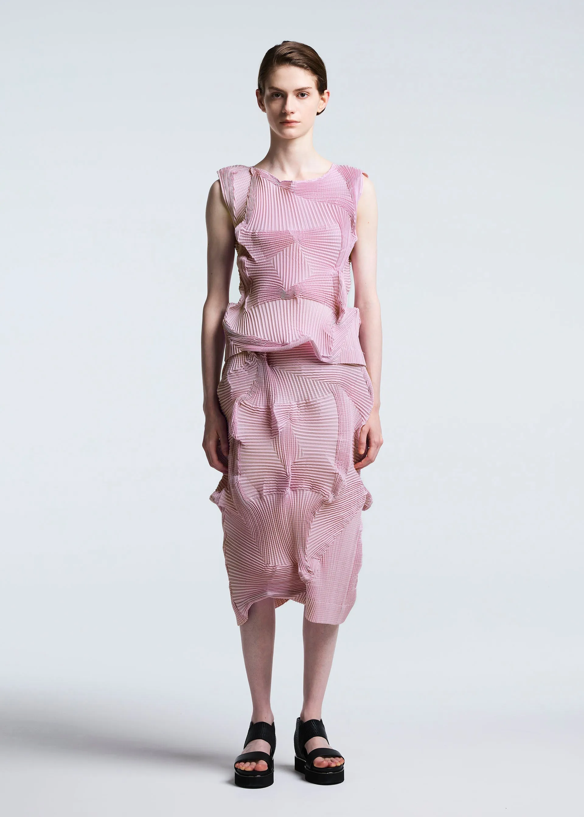 TYPE-O 003 BK sold by Issey Miyake product image thumbnail 4