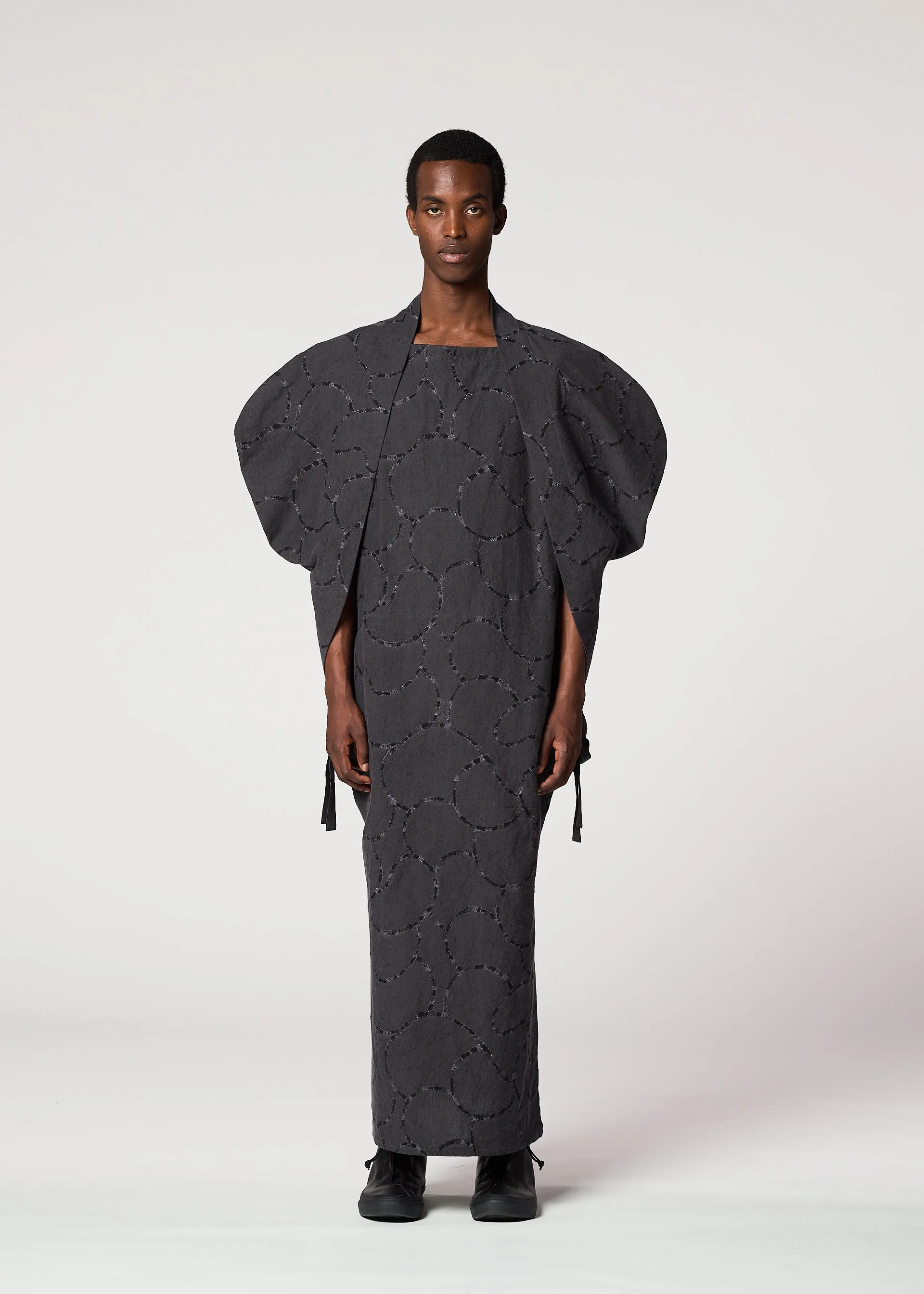 VASE JACQUARD SHIRT sold by Issey Miyake product image thumbnail 4