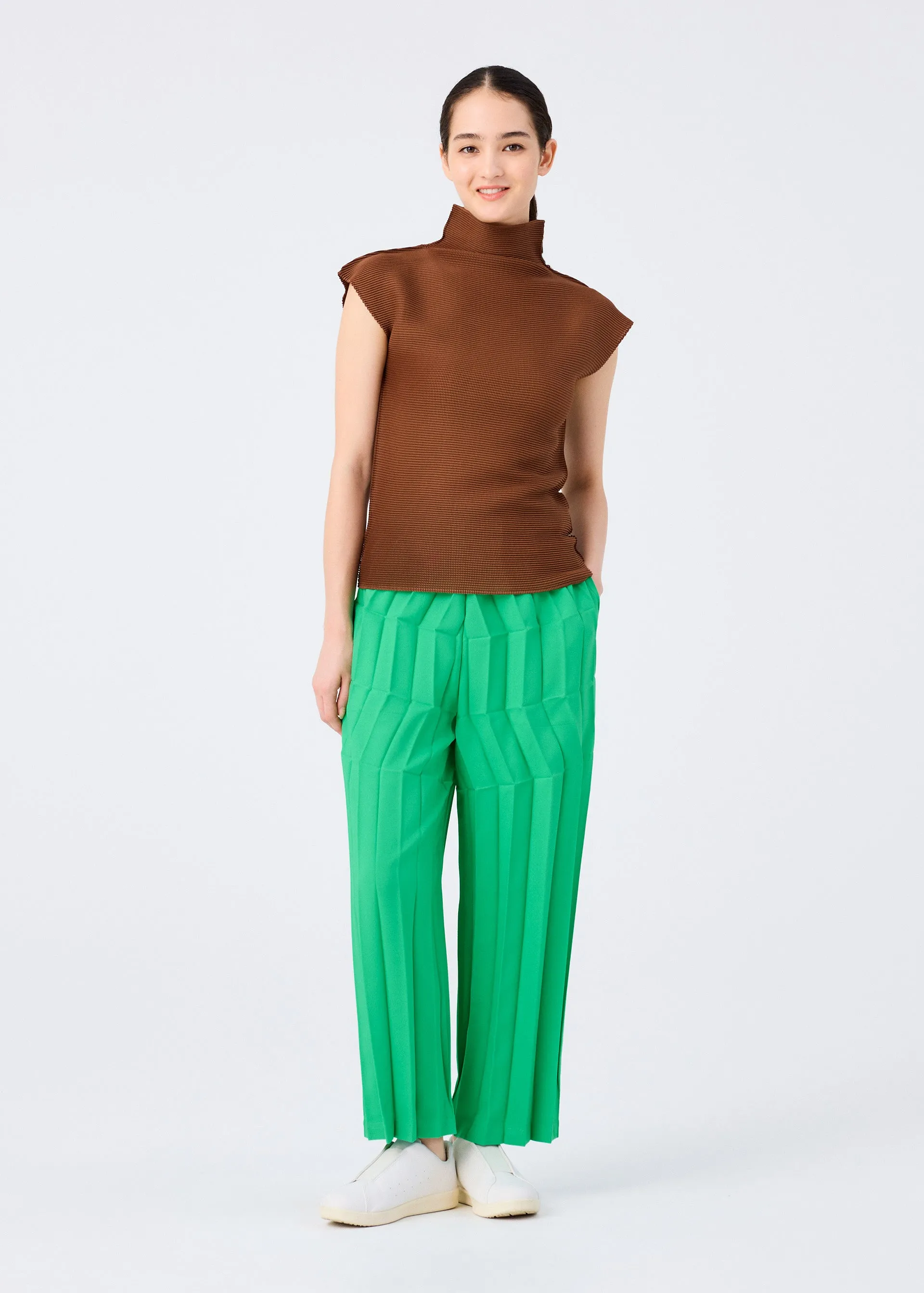 ZIG ZAG PLEATS sold by Issey Miyake product image thumbnail 4