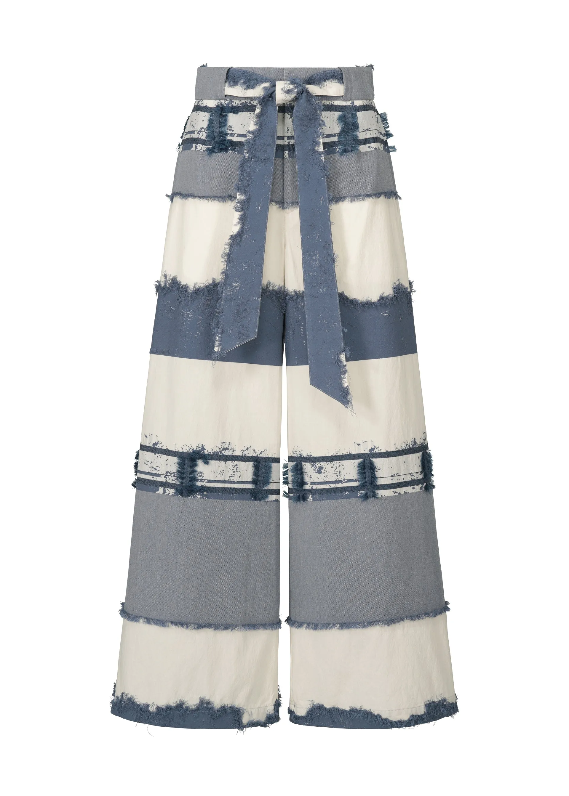 KASANEGAKE sold by Issey Miyake product image thumbnail 2