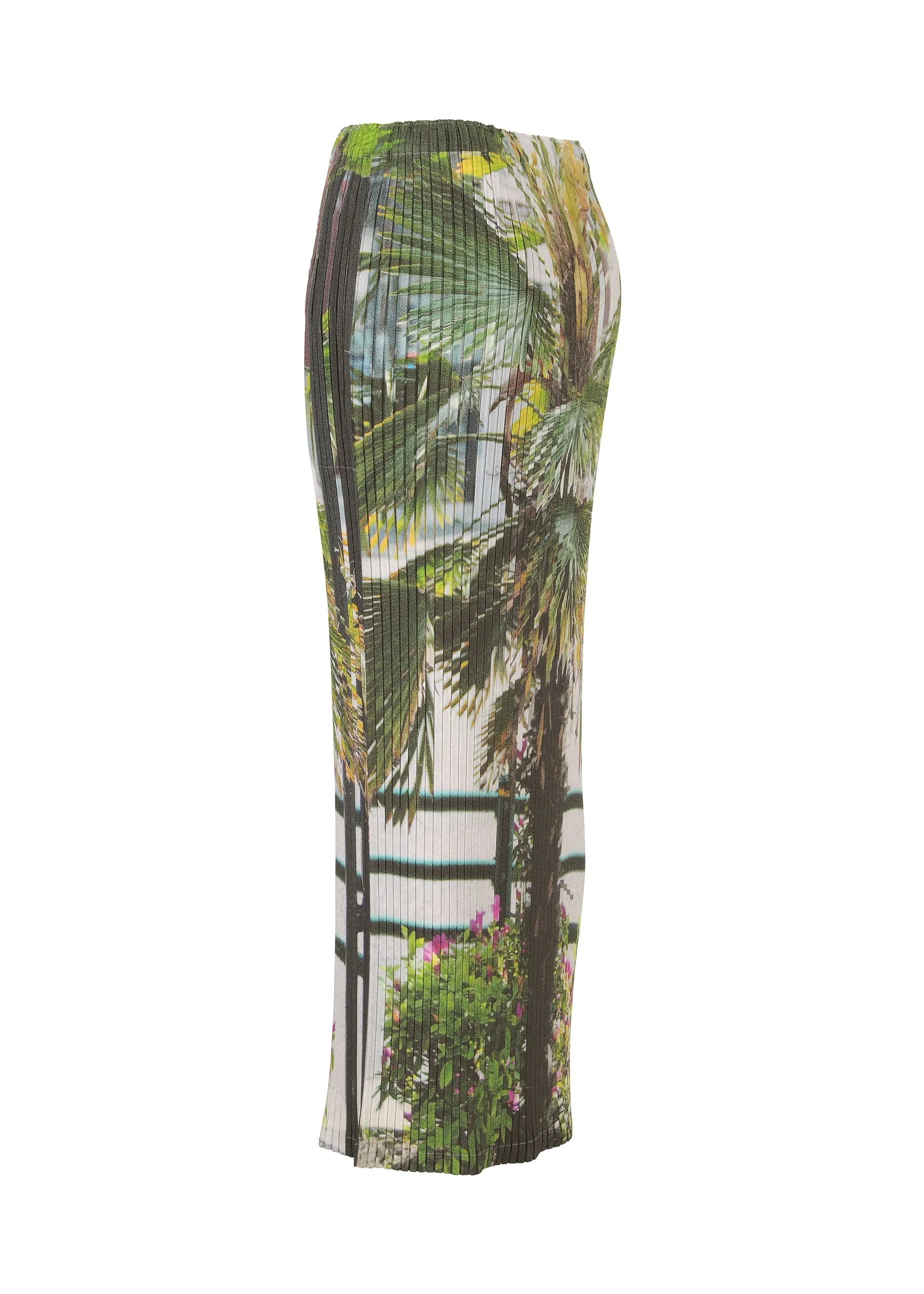 URBAN JUNGLE PLEATS sold by Issey Miyake product image thumbnail 4