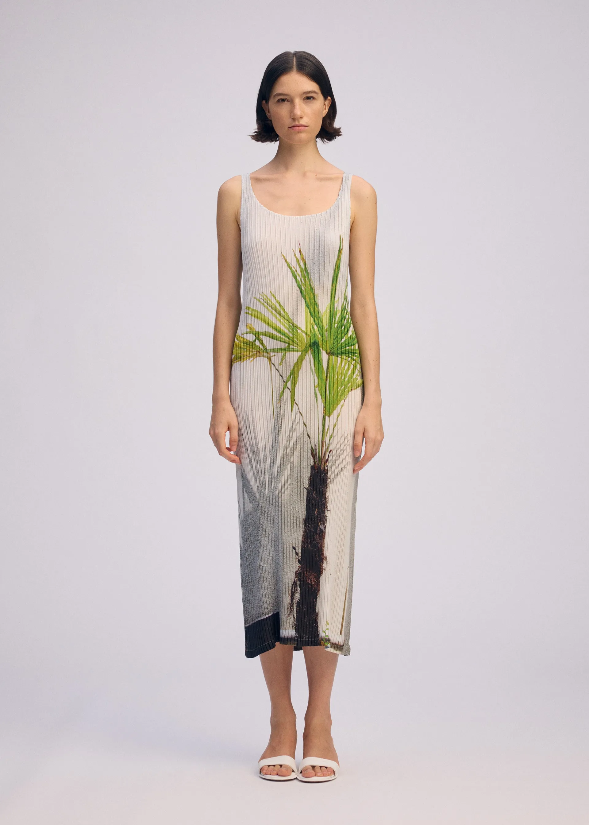 URBAN JUNGLE PLEATS sold by Issey Miyake product image thumbnail 5