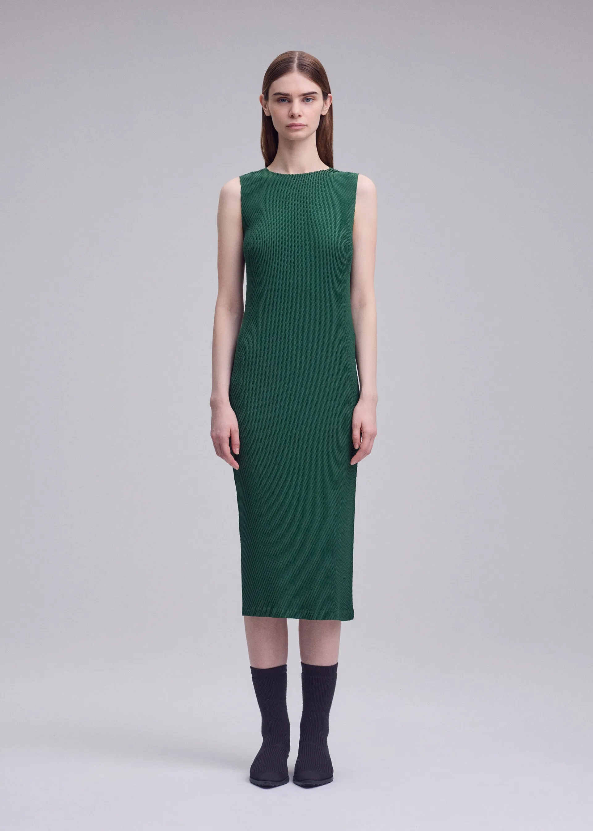 RHOMBUS PLEATS sold by Issey Miyake product image thumbnail 3