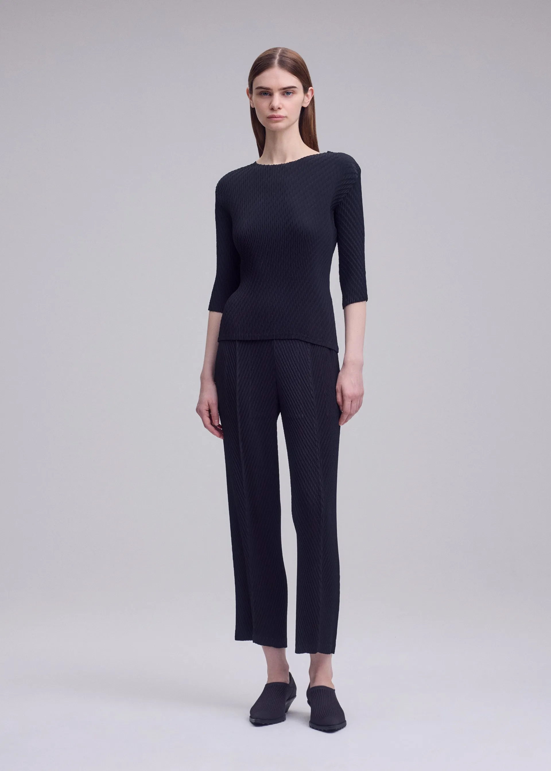 RHOMBUS PLEATS sold by Issey Miyake product image thumbnail 4