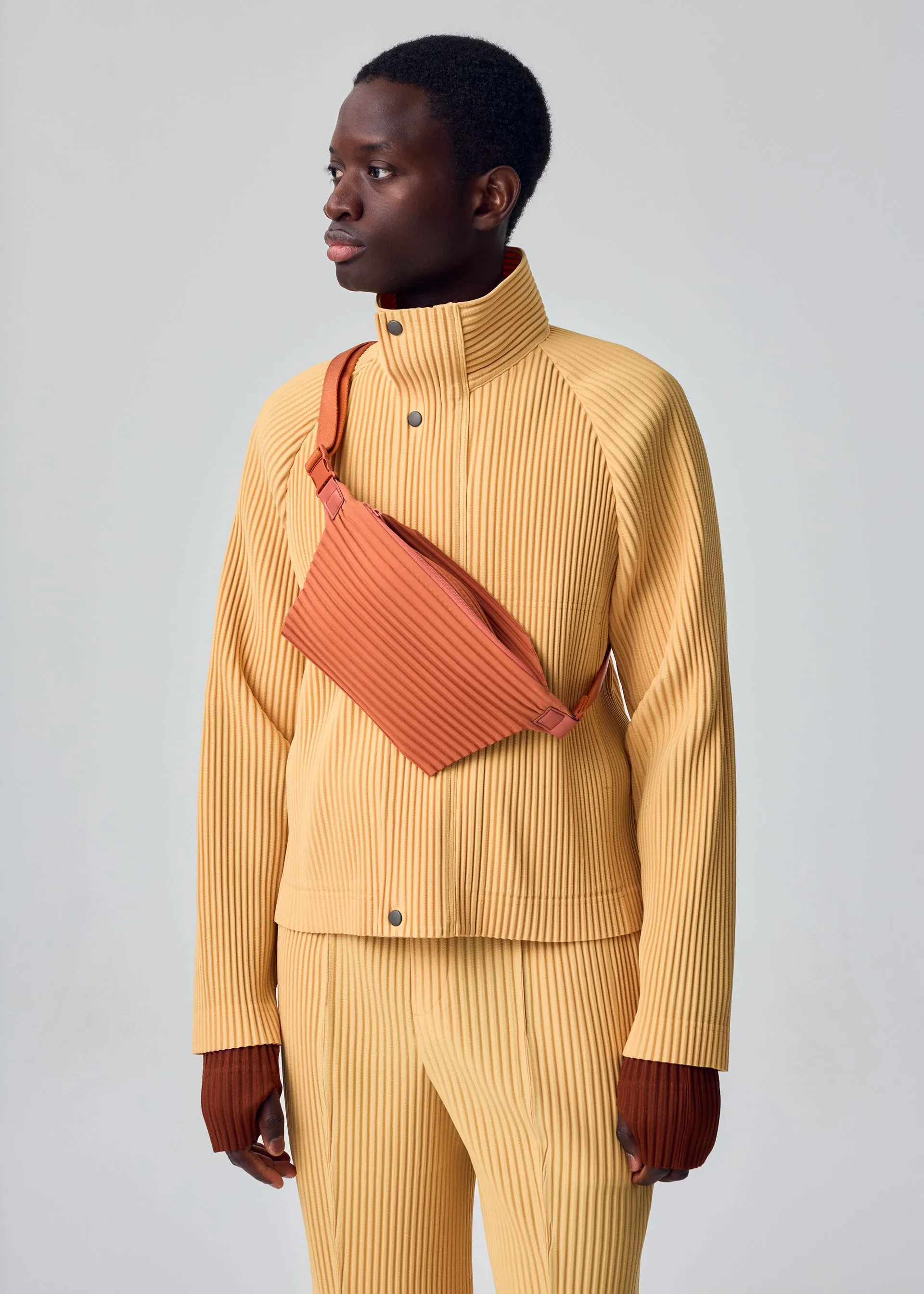 PLEATS SLIM BAG sold by Issey Miyake product image thumbnail 5