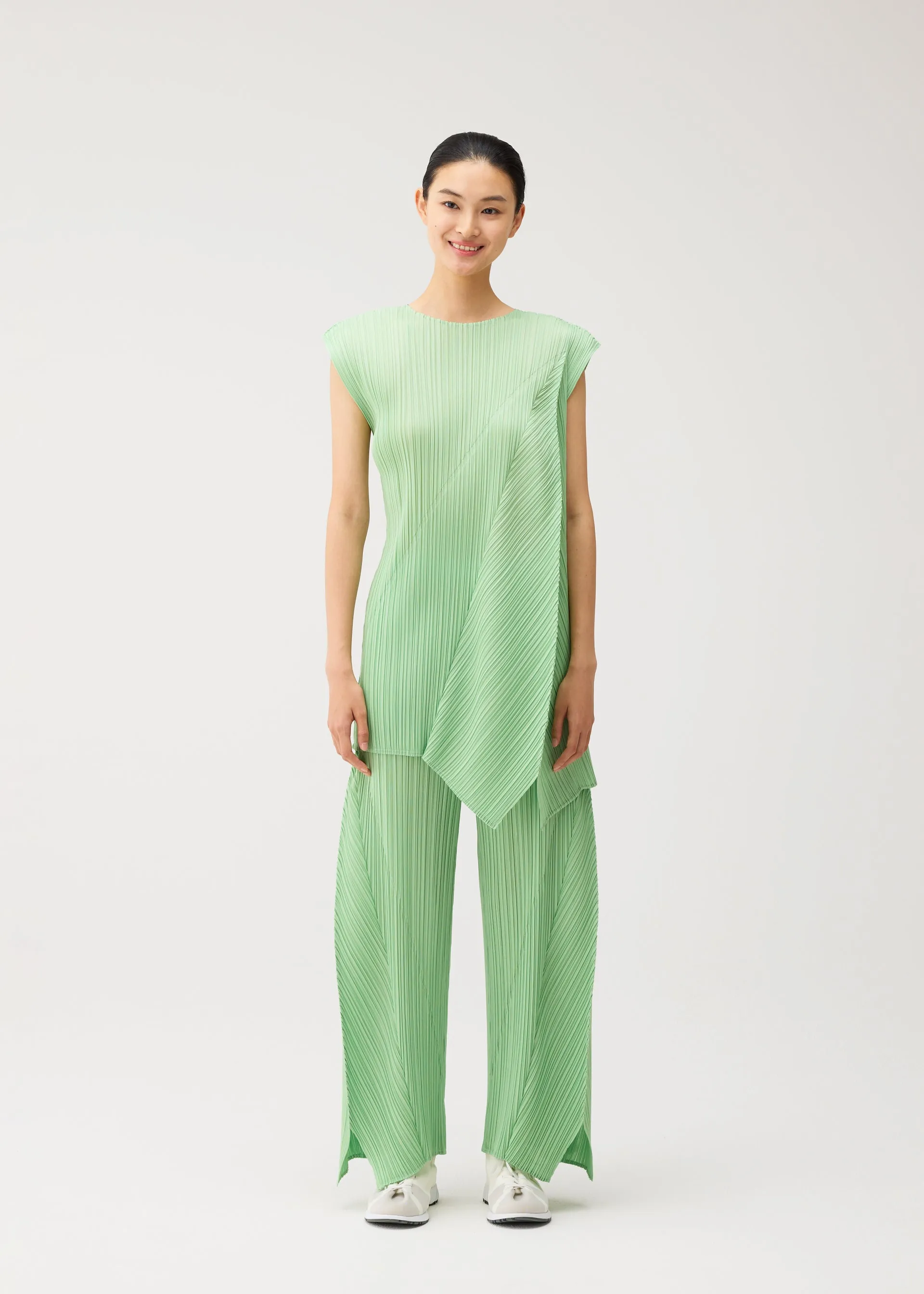 FOLD sold by Issey Miyake product image thumbnail 5