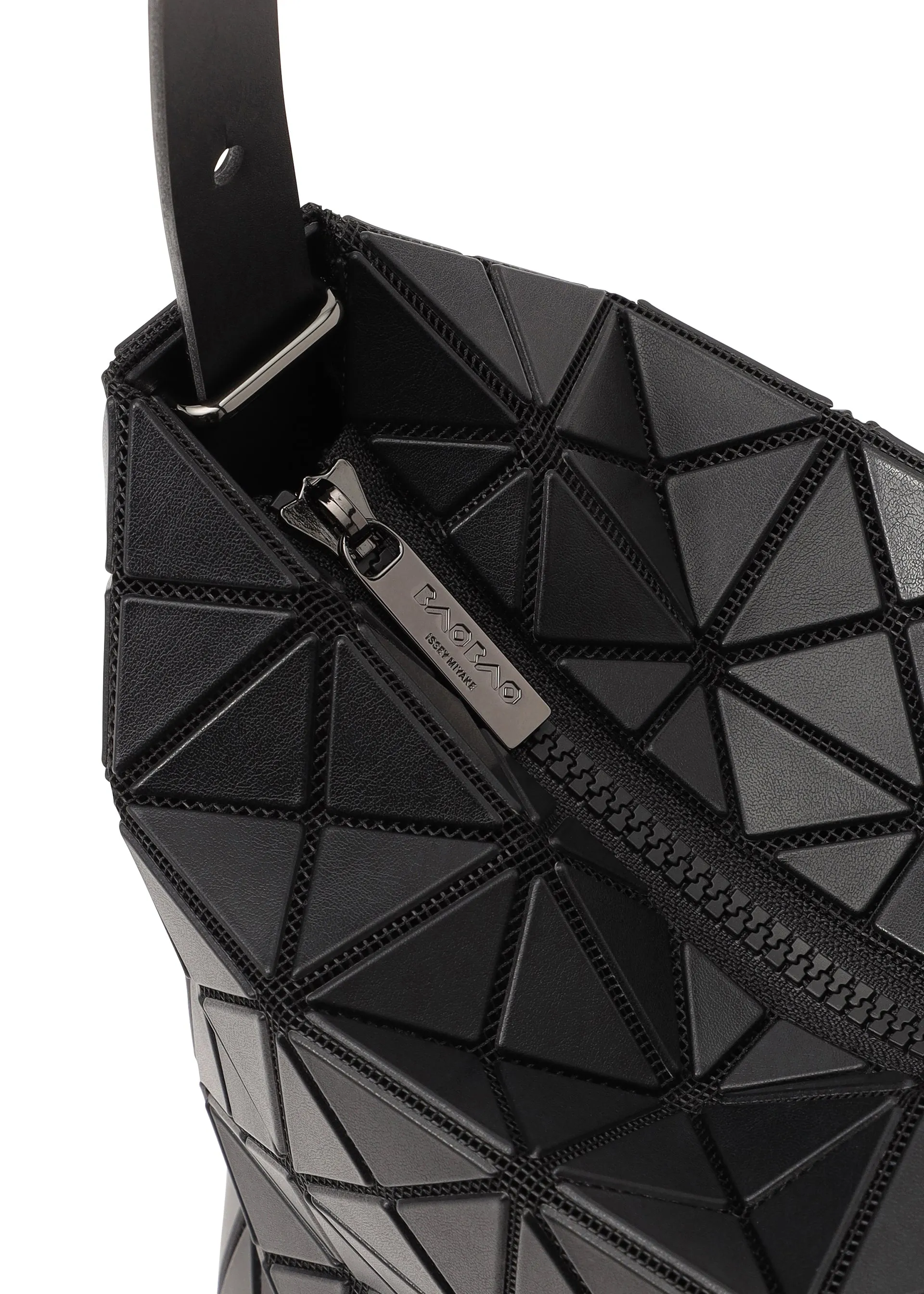 VALLEY sold by Issey Miyake product image thumbnail 4