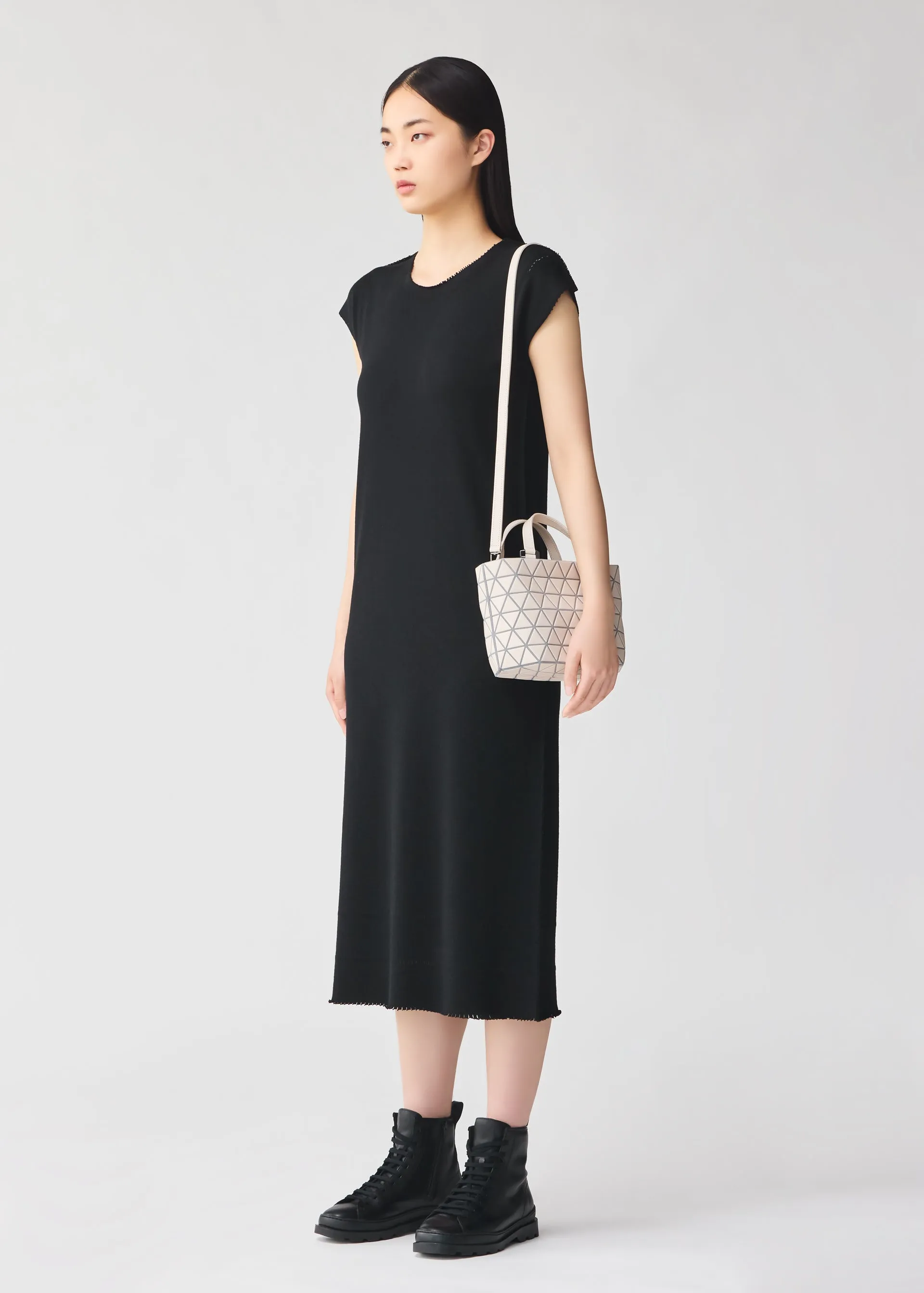 CRYSTAL MATTE HANDBAG sold by Issey Miyake product image thumbnail 2