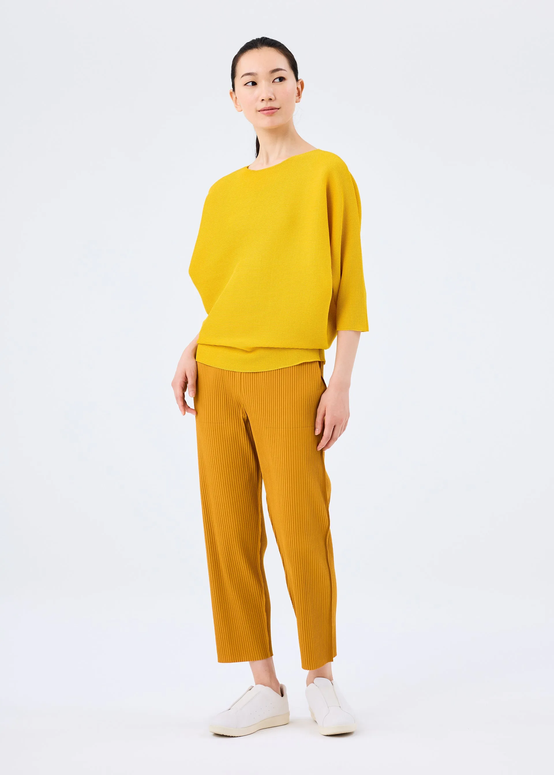 FINE KNIT PLEATS COLOR 1 PANTS sold by Issey Miyake product image thumbnail 4