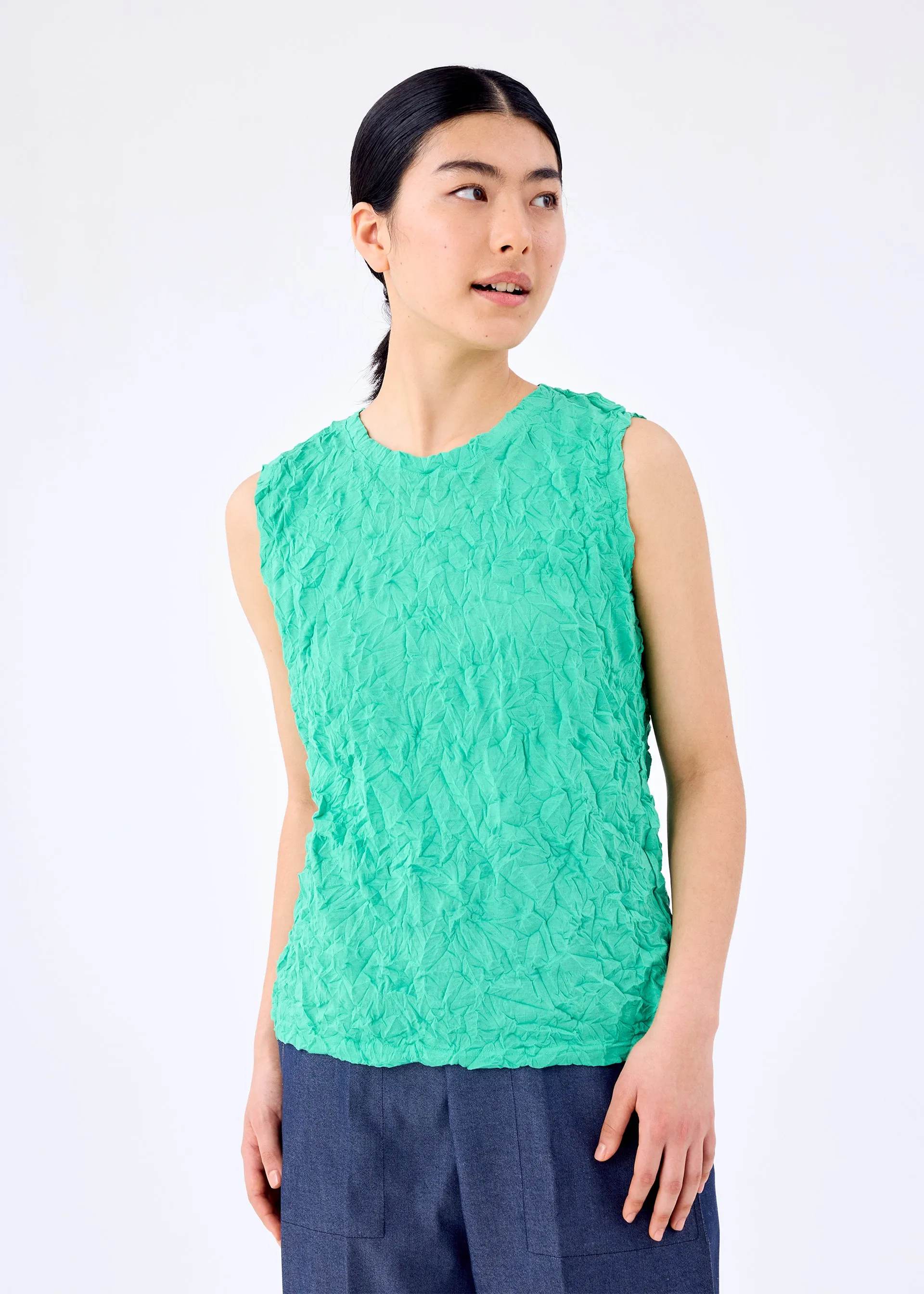 MERINGUE TANK TOP sold by Issey Miyake product image thumbnail 4