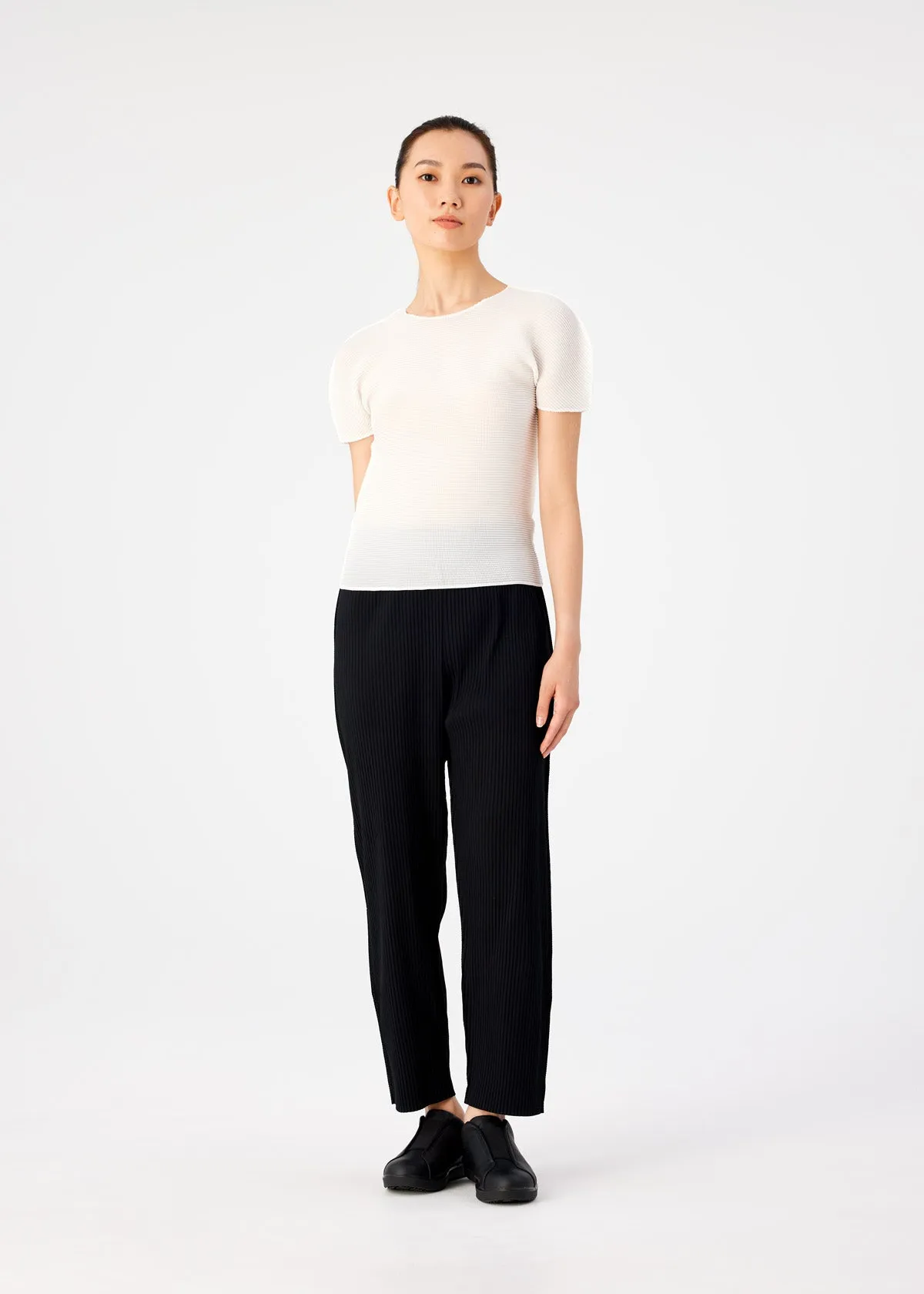 FINE KNIT PLEATS BLACK PANTS sold by Issey Miyake product image thumbnail 3